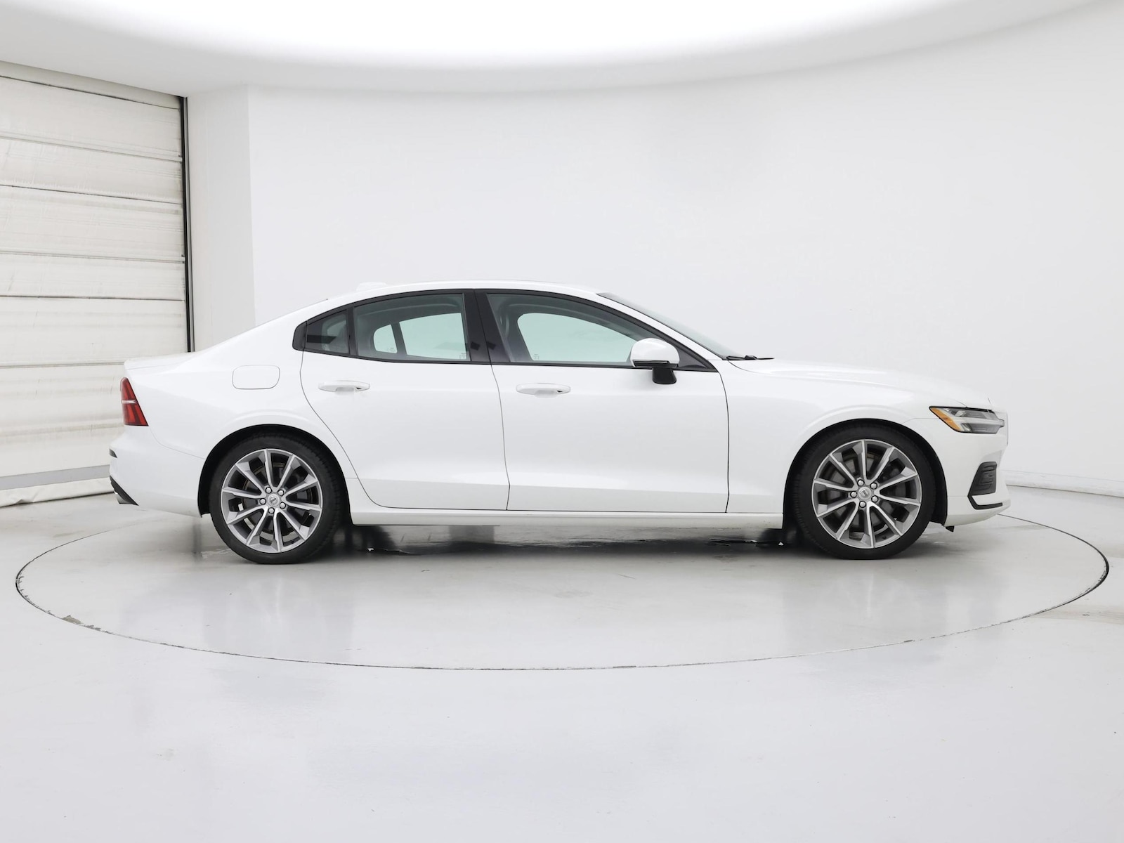 2019 Volvo S60 Momentum - Photo 8