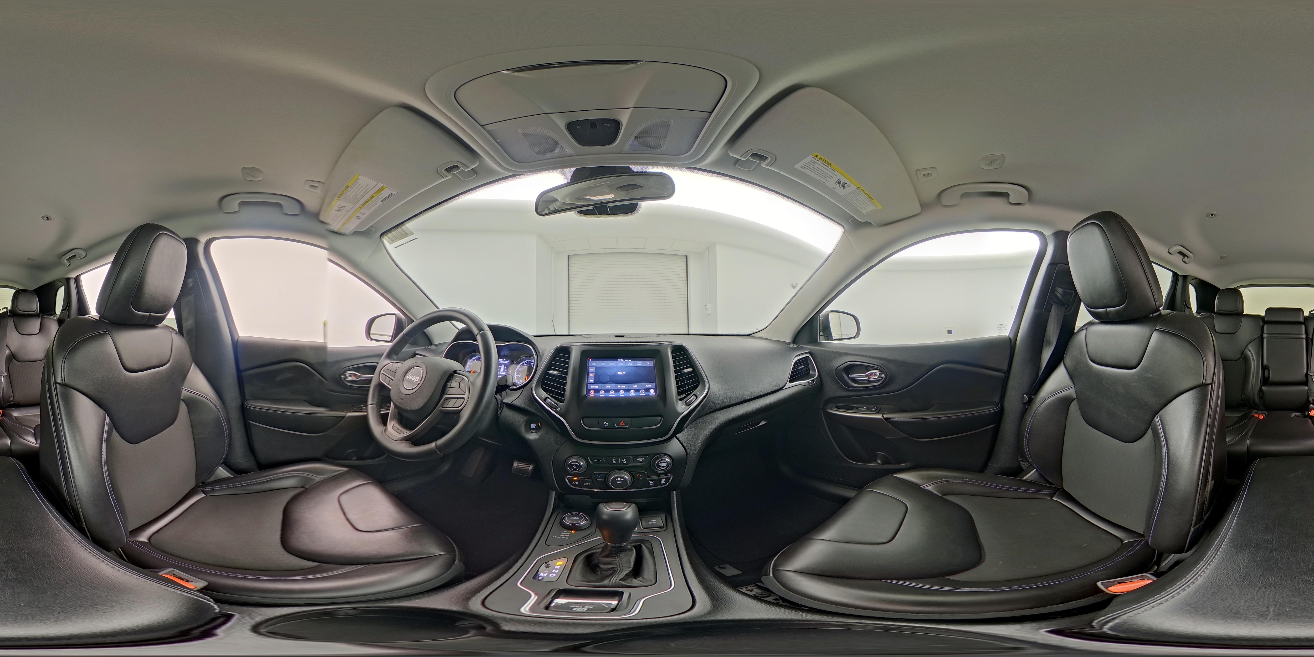 2019 Jeep Cherokee Latitude Plus - Photo 25