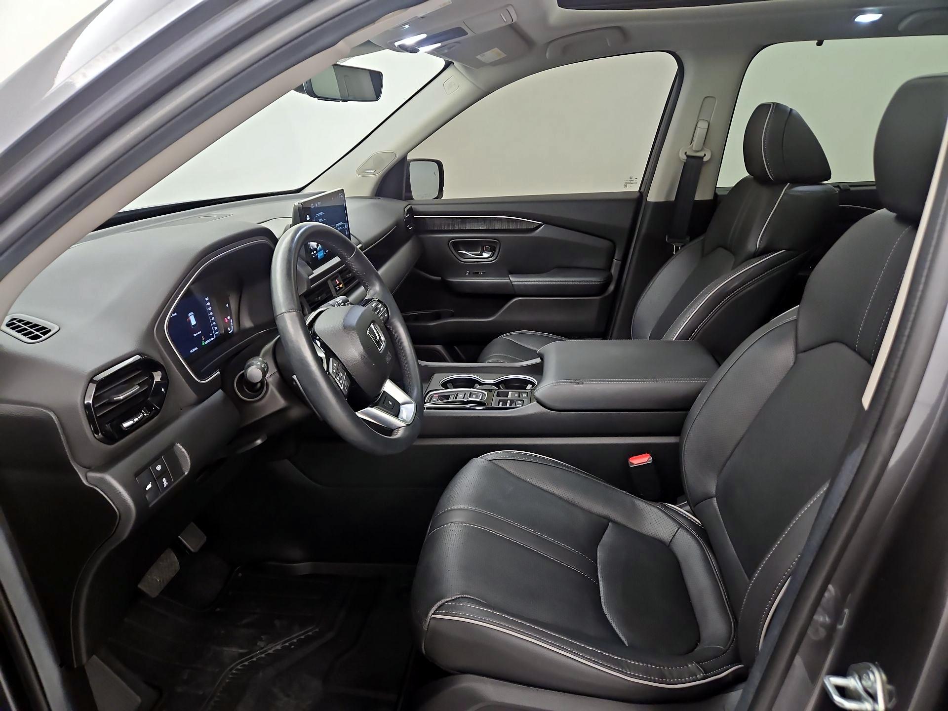 Thumbnail: 2025 Honda Pilot - 11