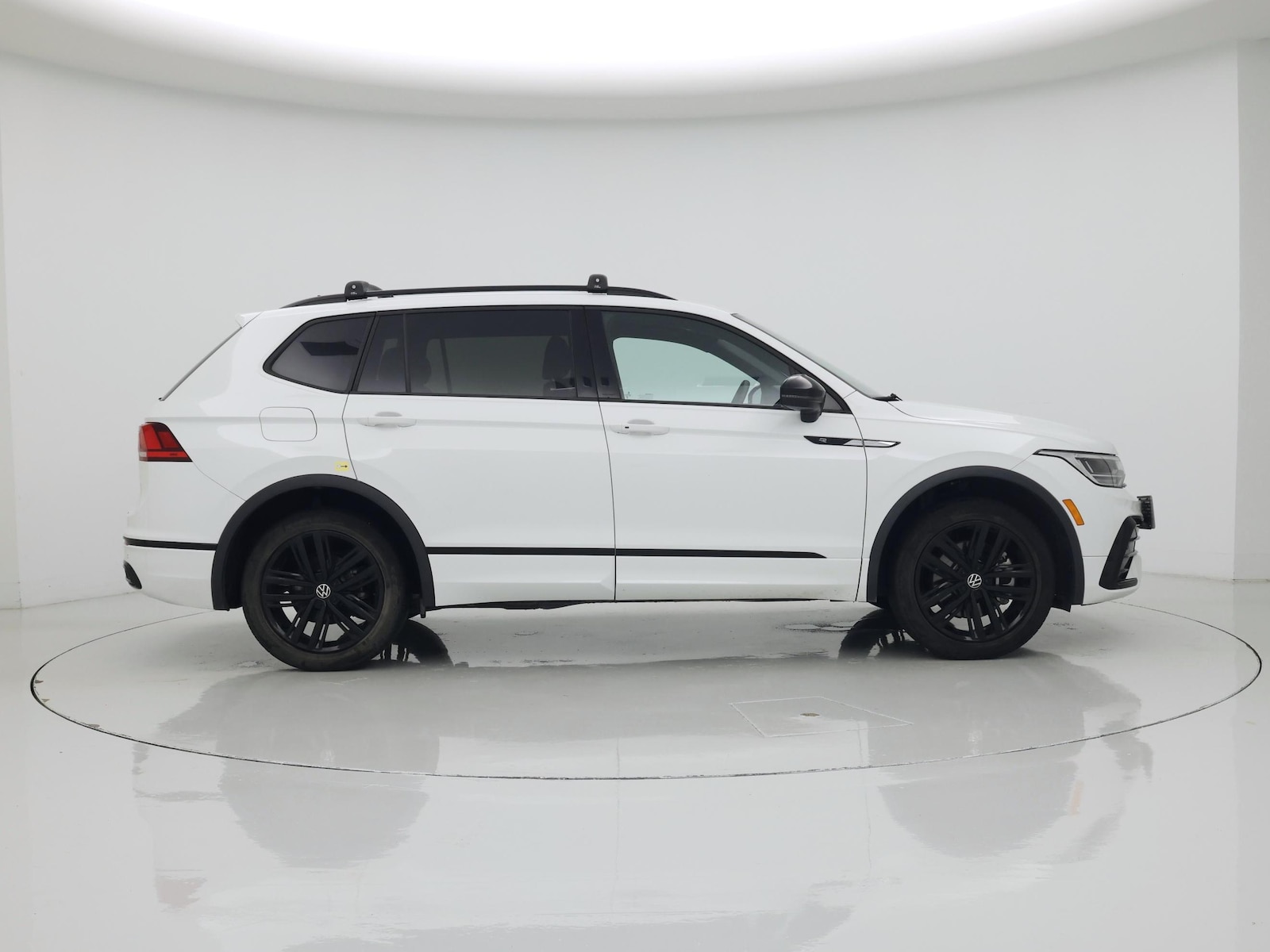 2022 Volkswagen Tiguan SE R-LINE BLACK - Photo 8