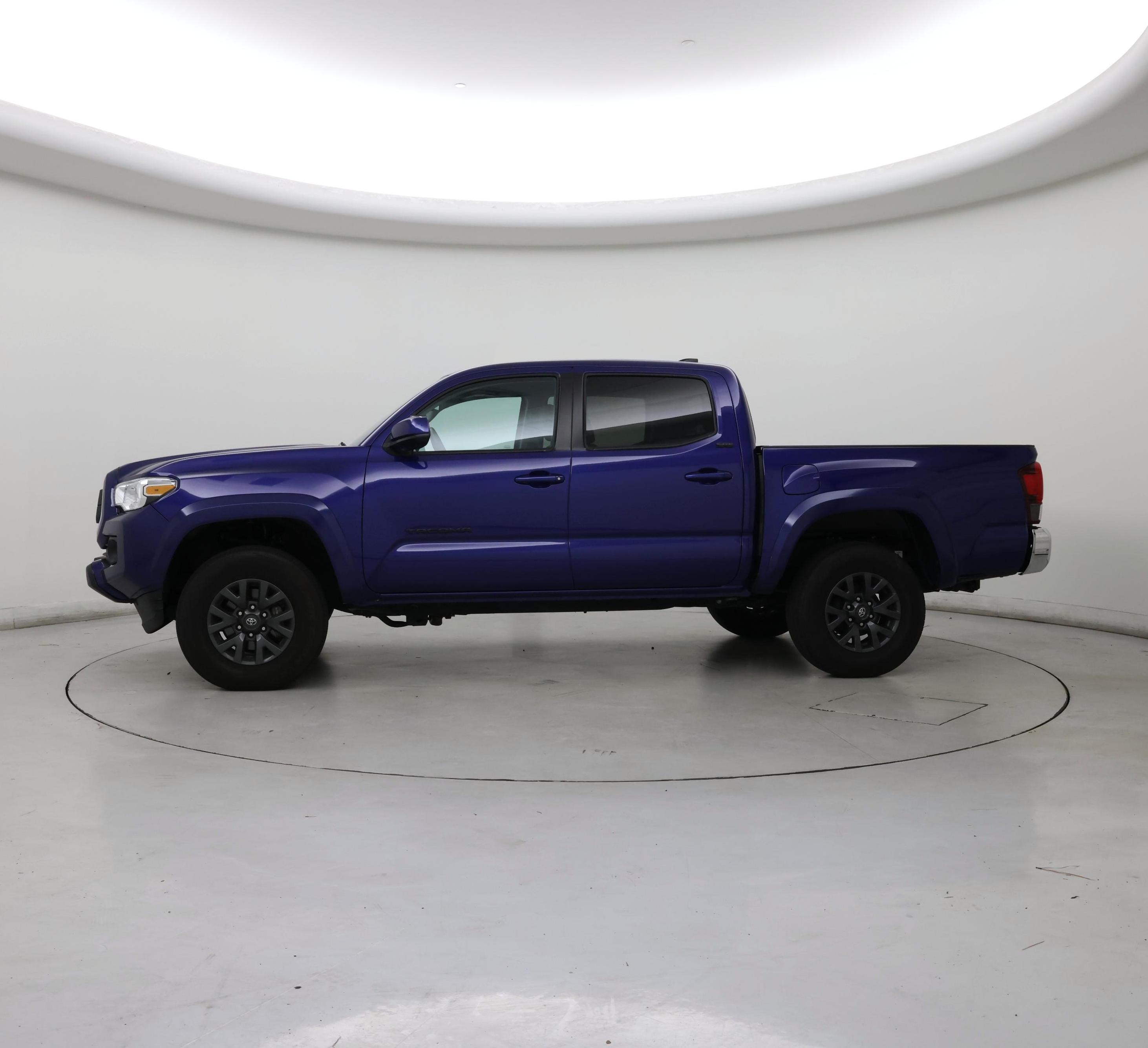Thumbnail: 2023 Toyota Tacoma - 3