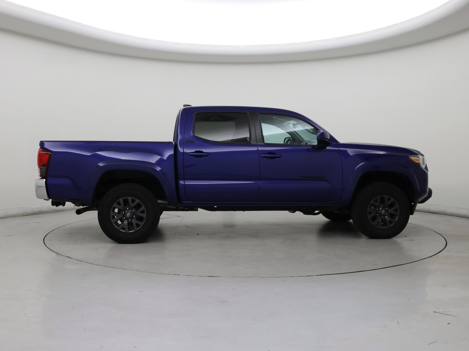 2023 Toyota Tacoma SR5 - Photo 8