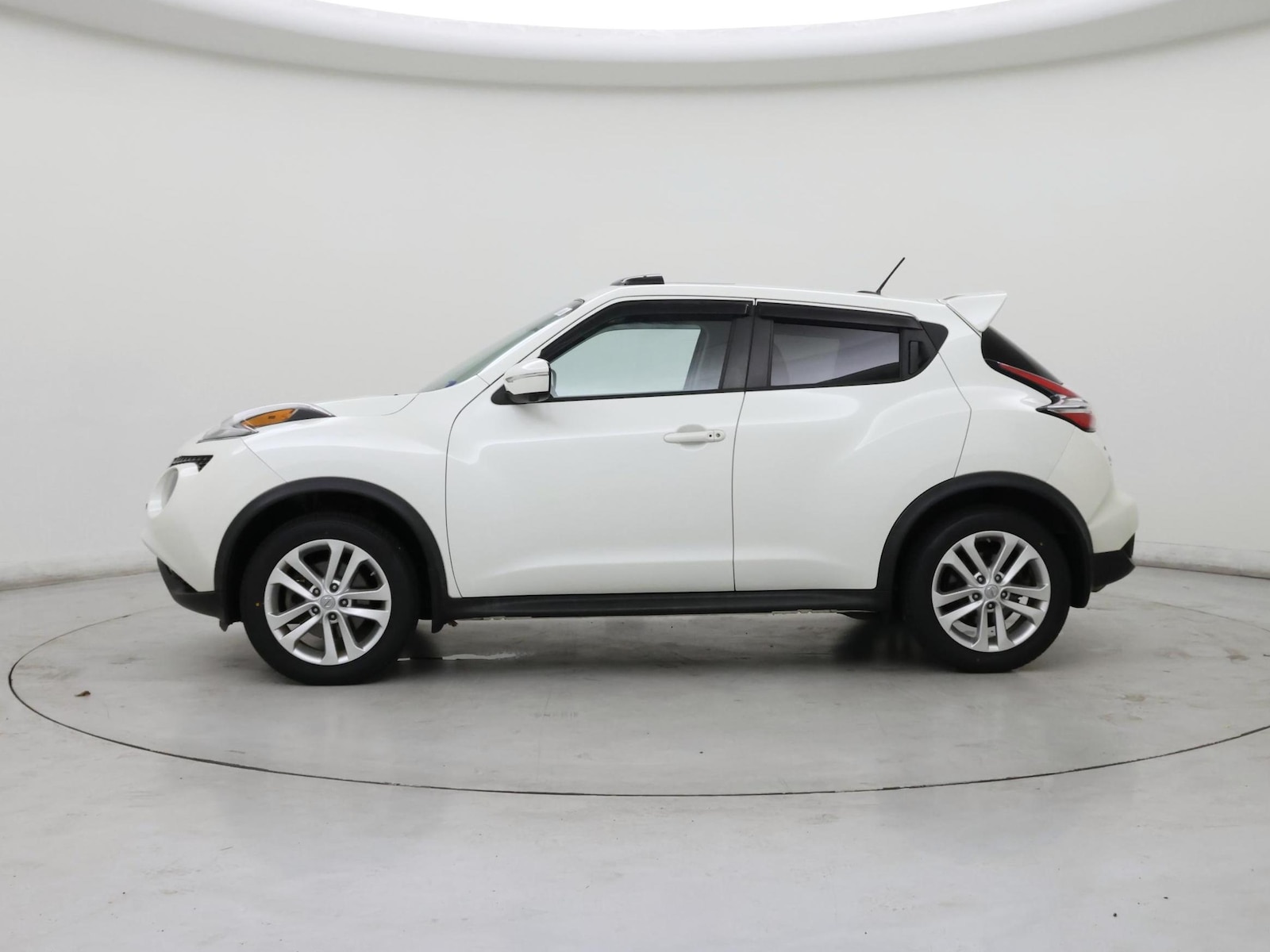 2016 Nissan Juke SL - Photo 4