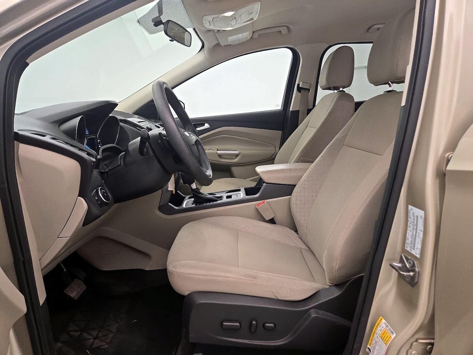 Power Seat(s) & Side Airbags