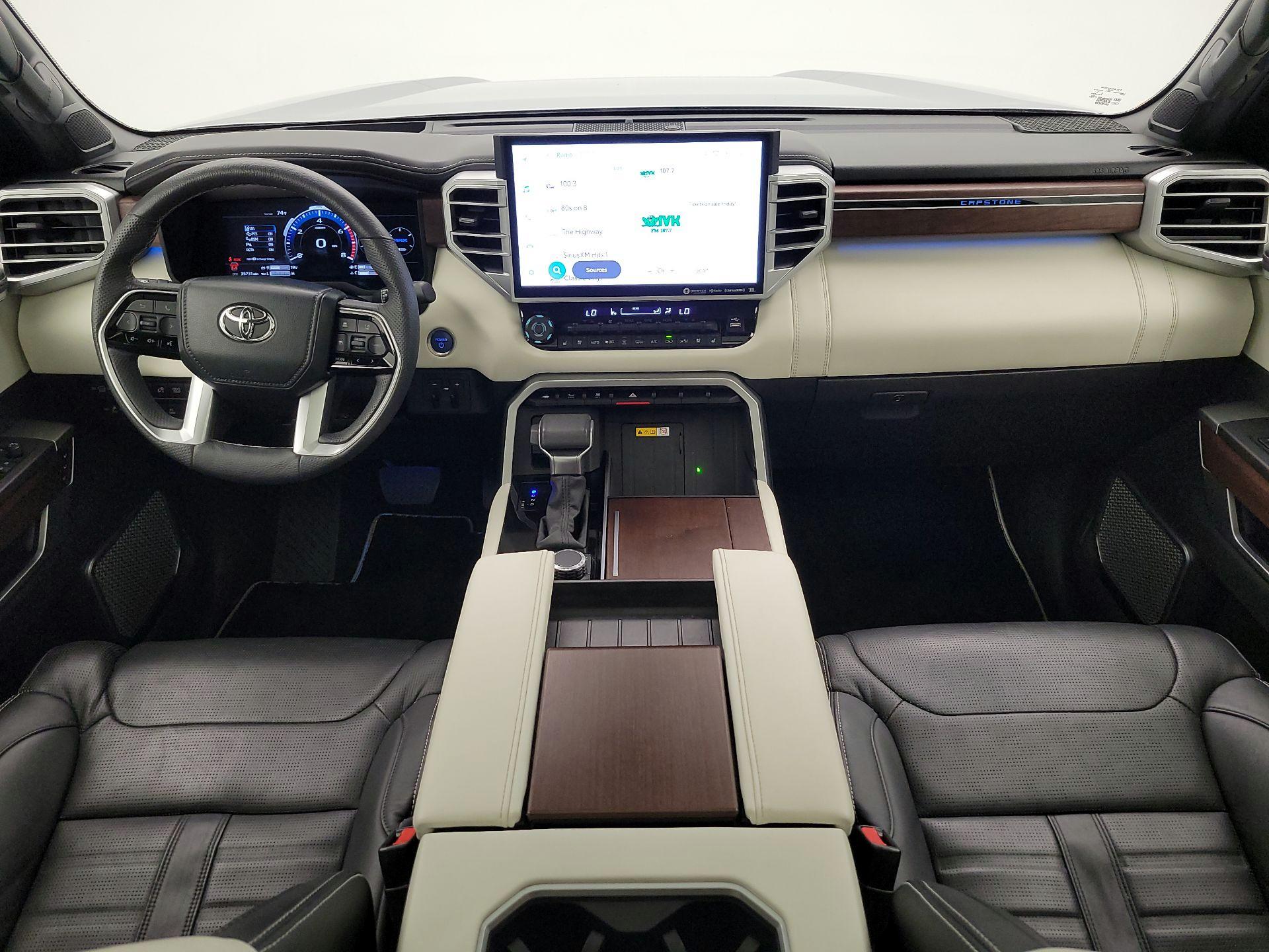 Thumbnail: 2024 Toyota Sequoia - 9