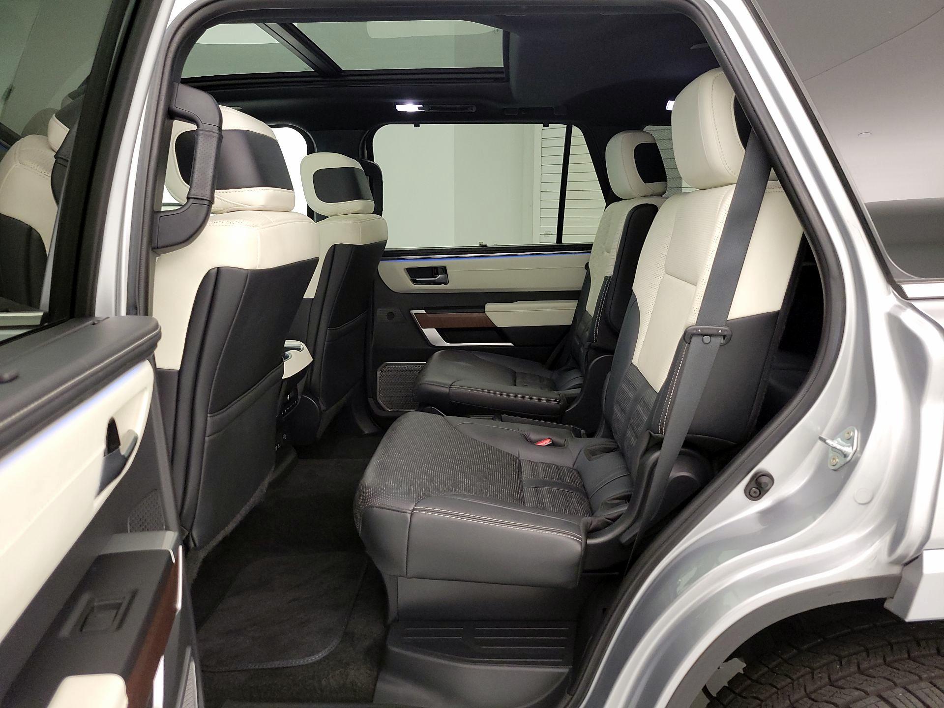 Thumbnail: 2024 Toyota Sequoia - 20
