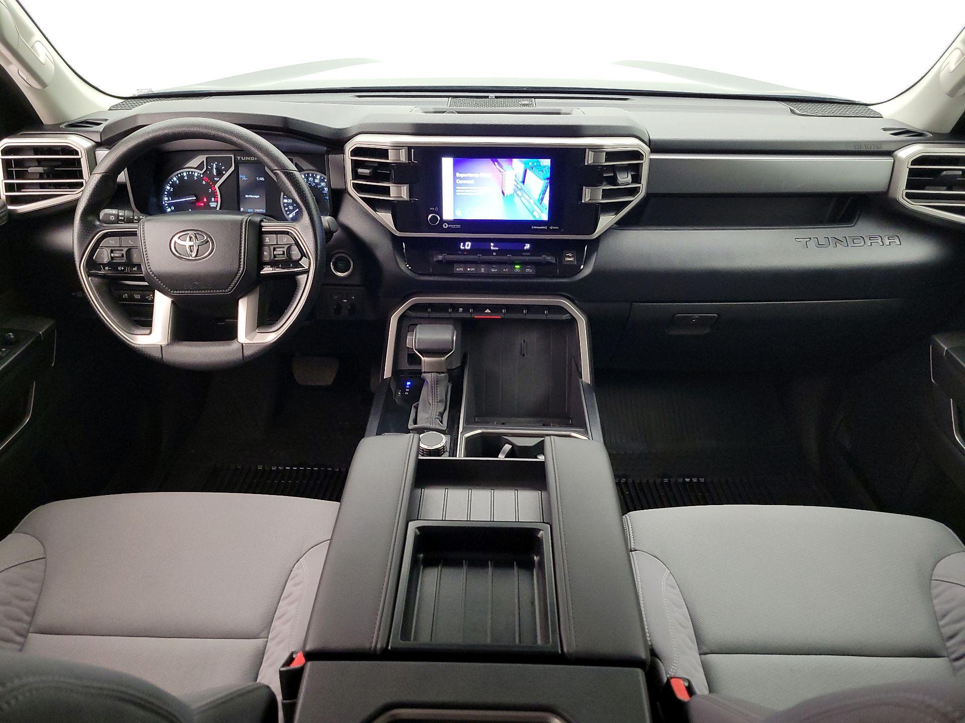 Thumbnail: 2024 Toyota Tundra - 9