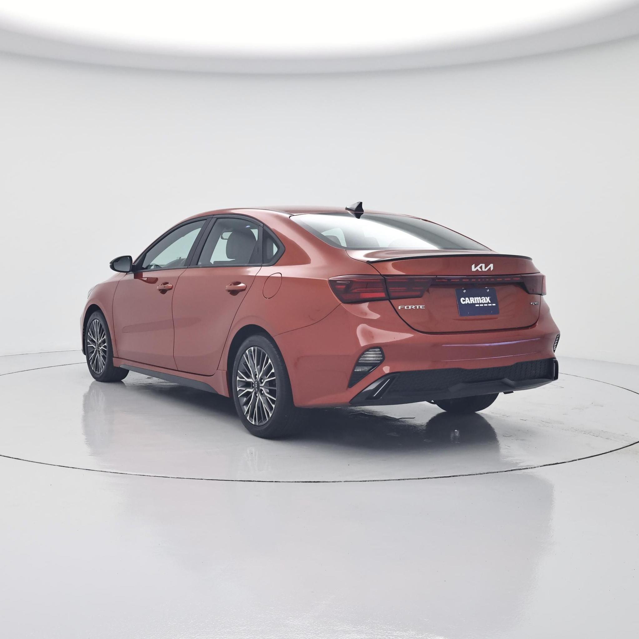 Thumbnail: 2022 Kia Forte - 2
