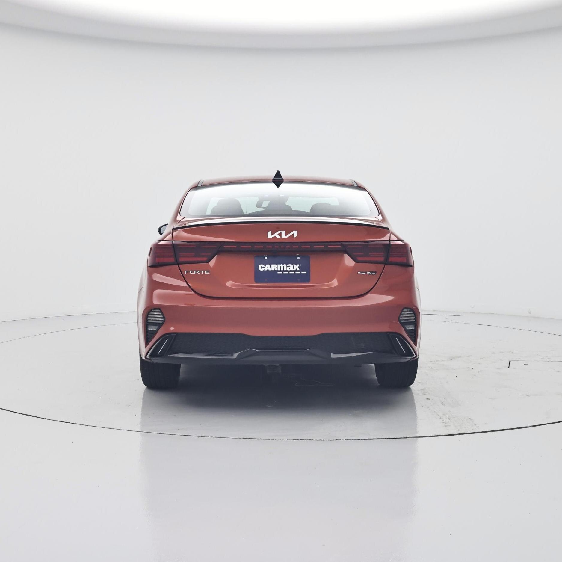 Thumbnail: 2022 Kia Forte - 6
