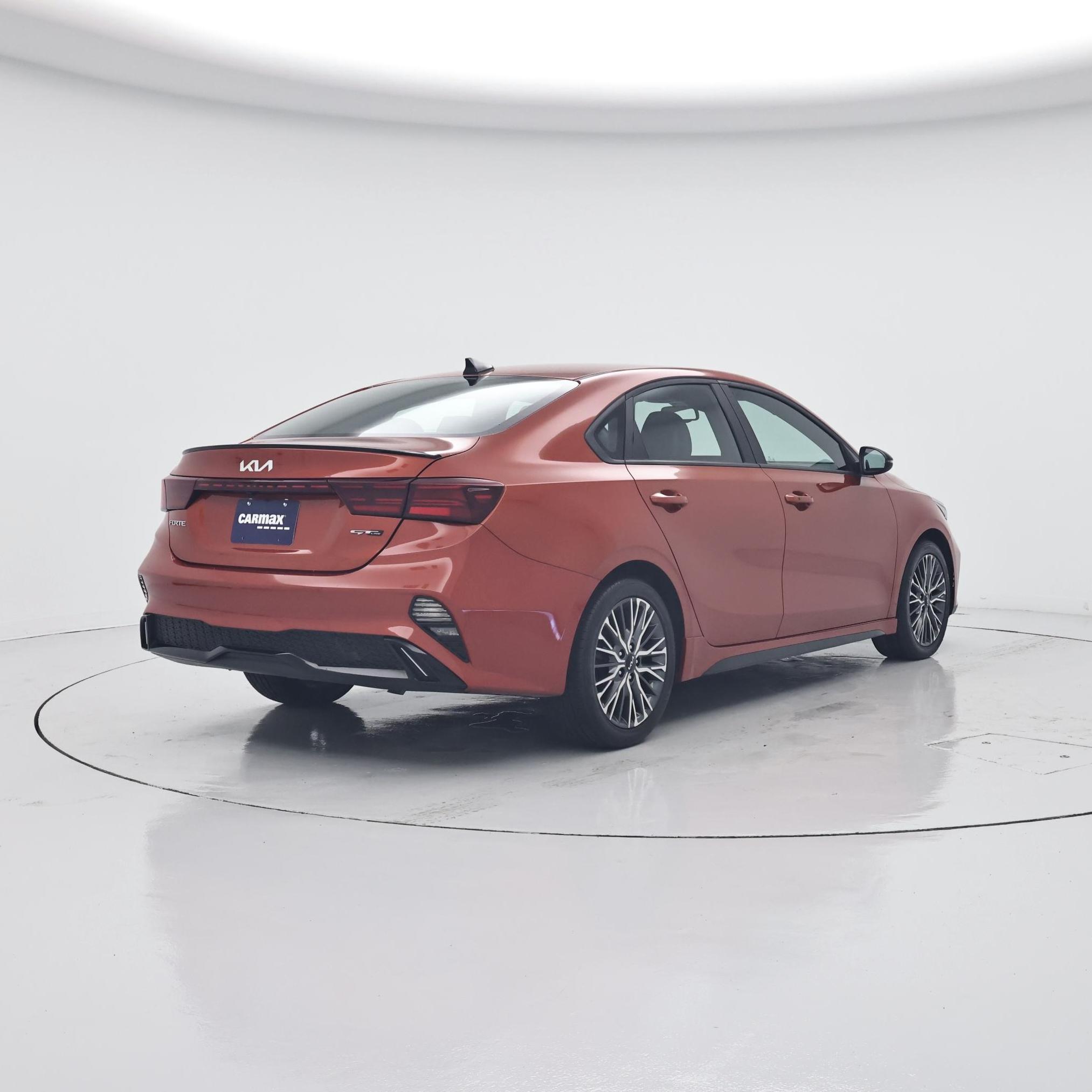 Thumbnail: 2022 Kia Forte - 8