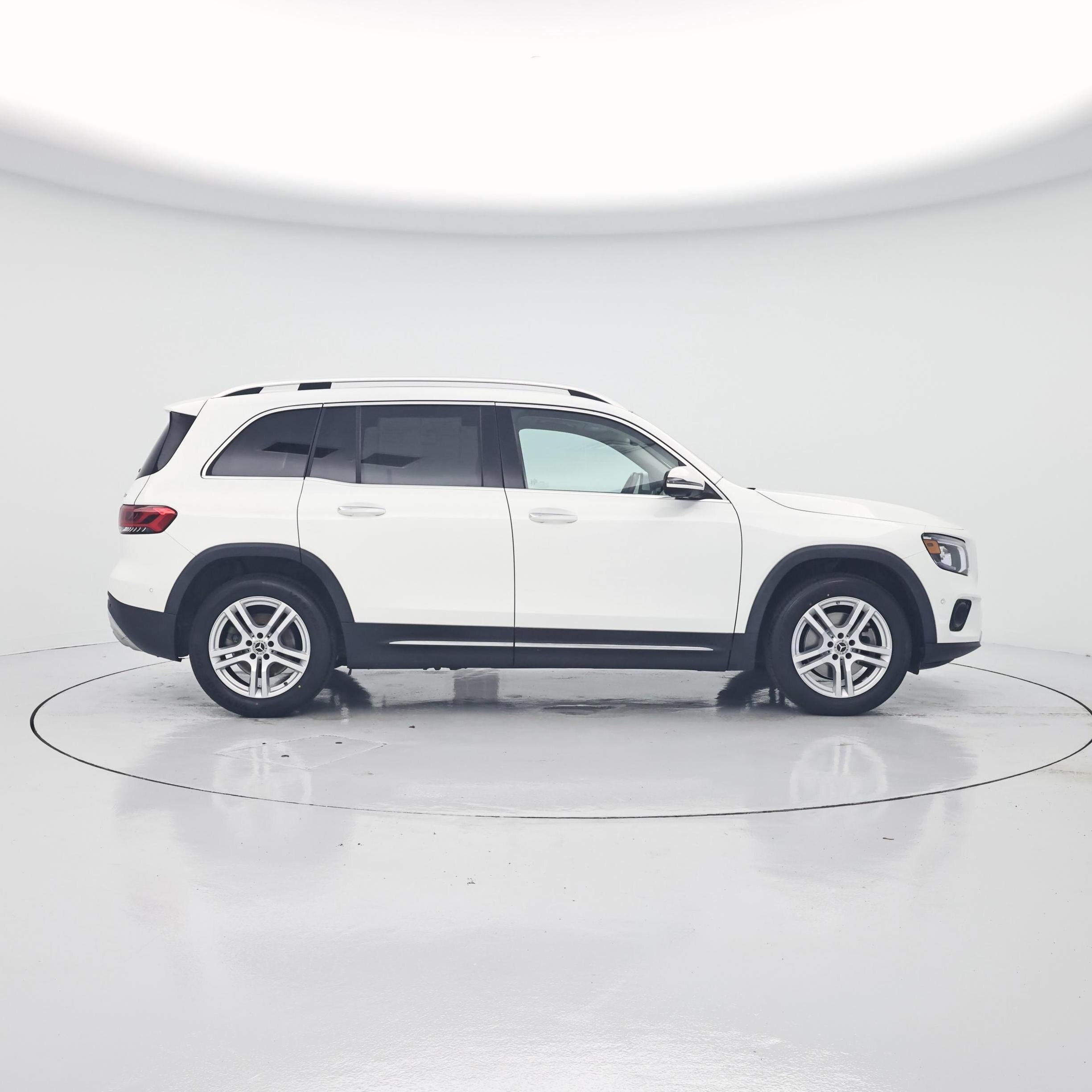 Thumbnail: 2023 Mercedes-Benz GLB - 7