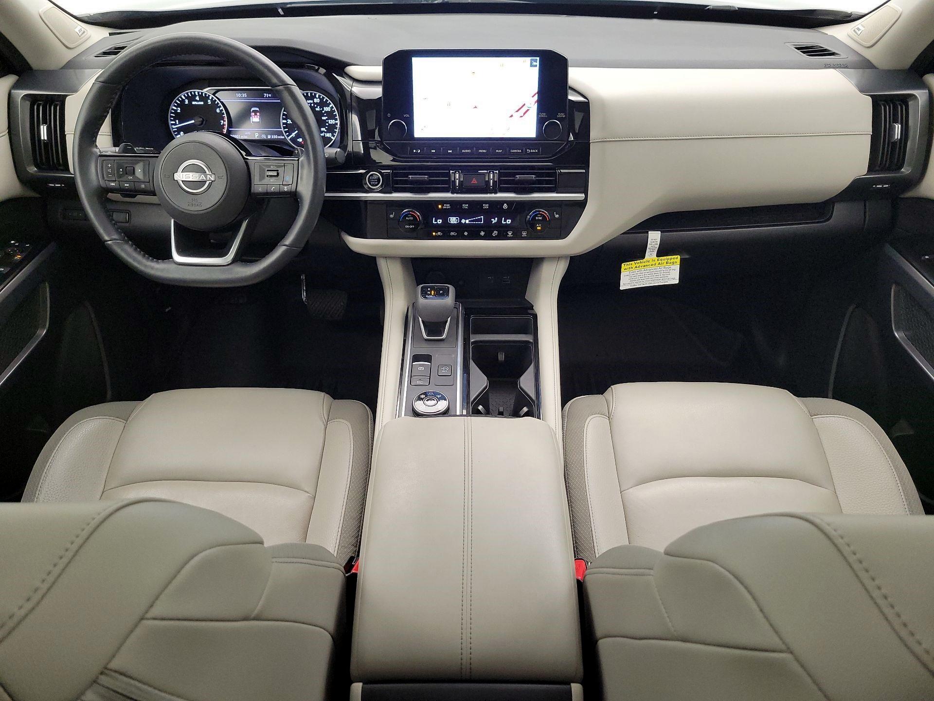 Thumbnail: 2023 Nissan Pathfinder - 9