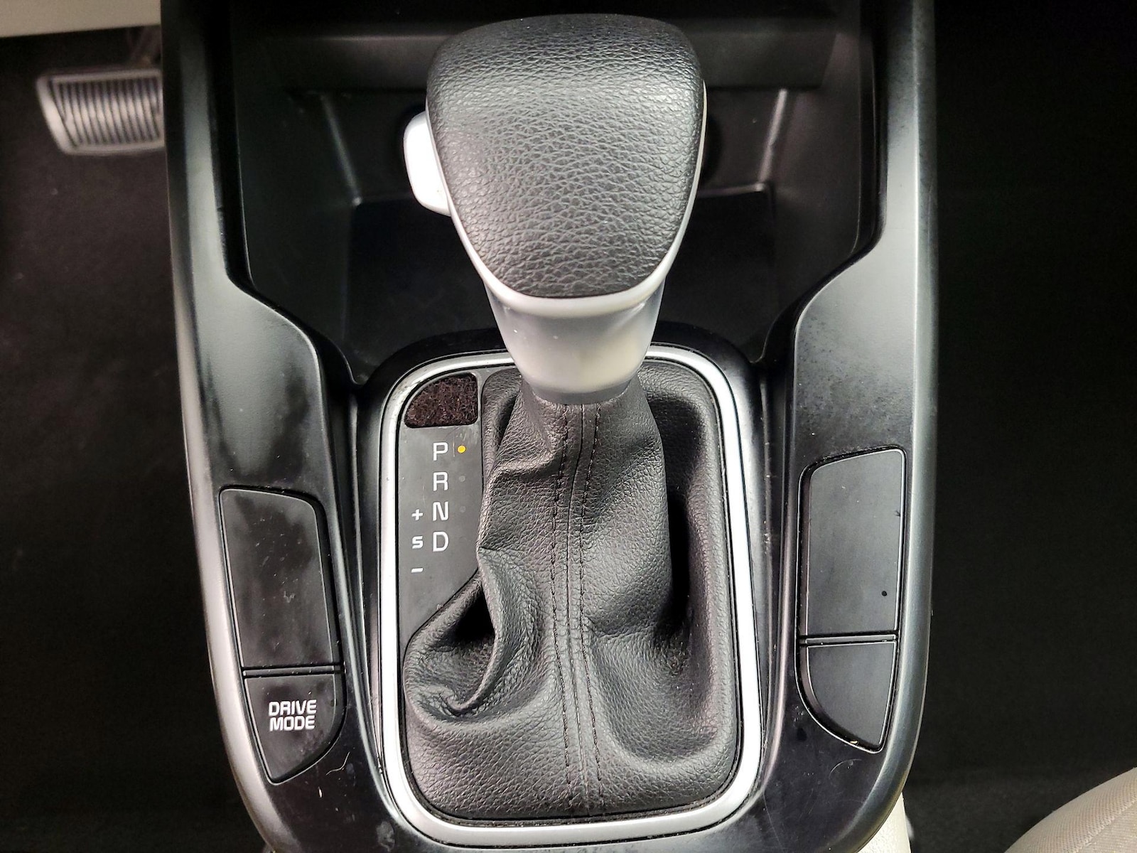 2020 Kia Soul LX - Photo 18