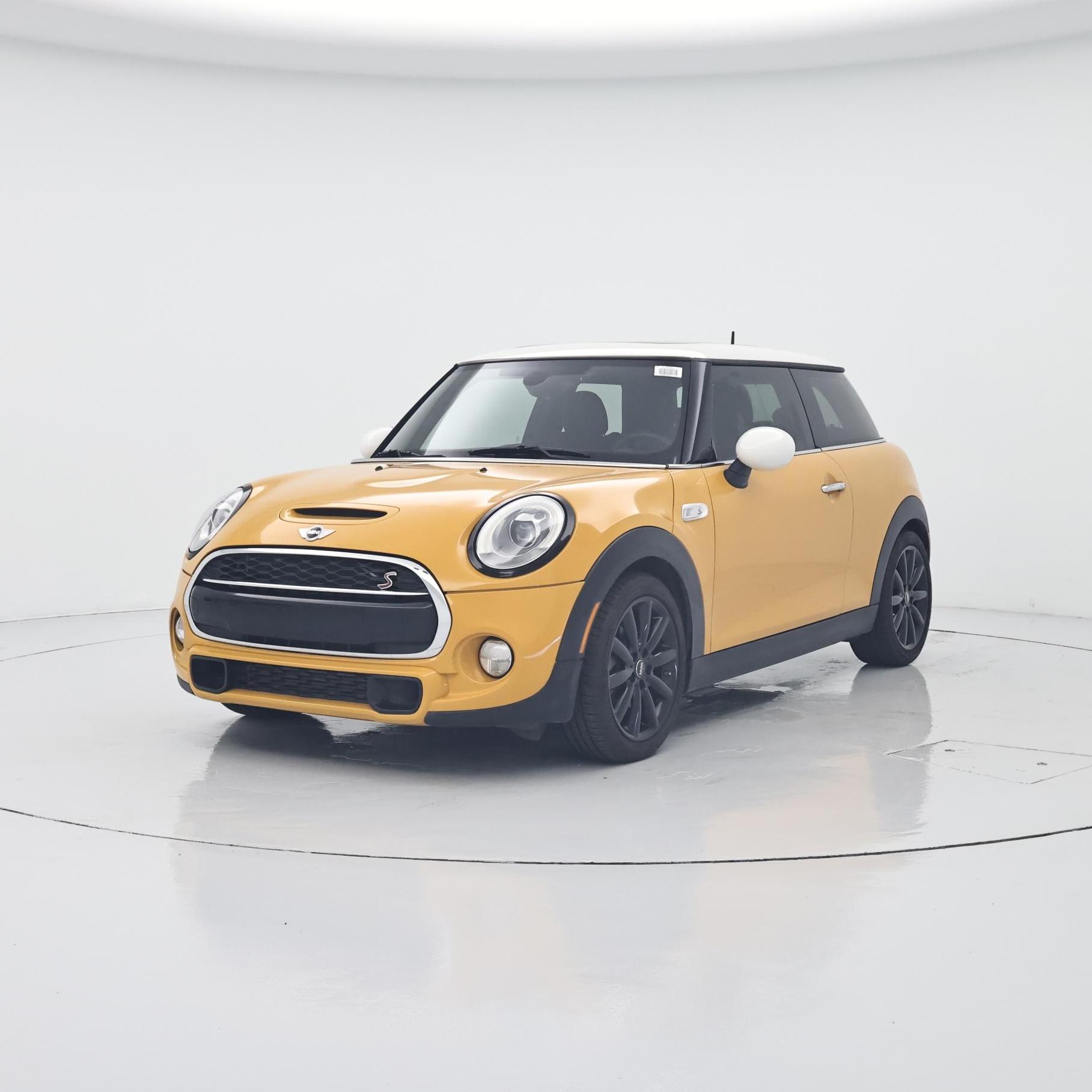 Thumbnail: 2015 MINI Cooper Hardtop - 4