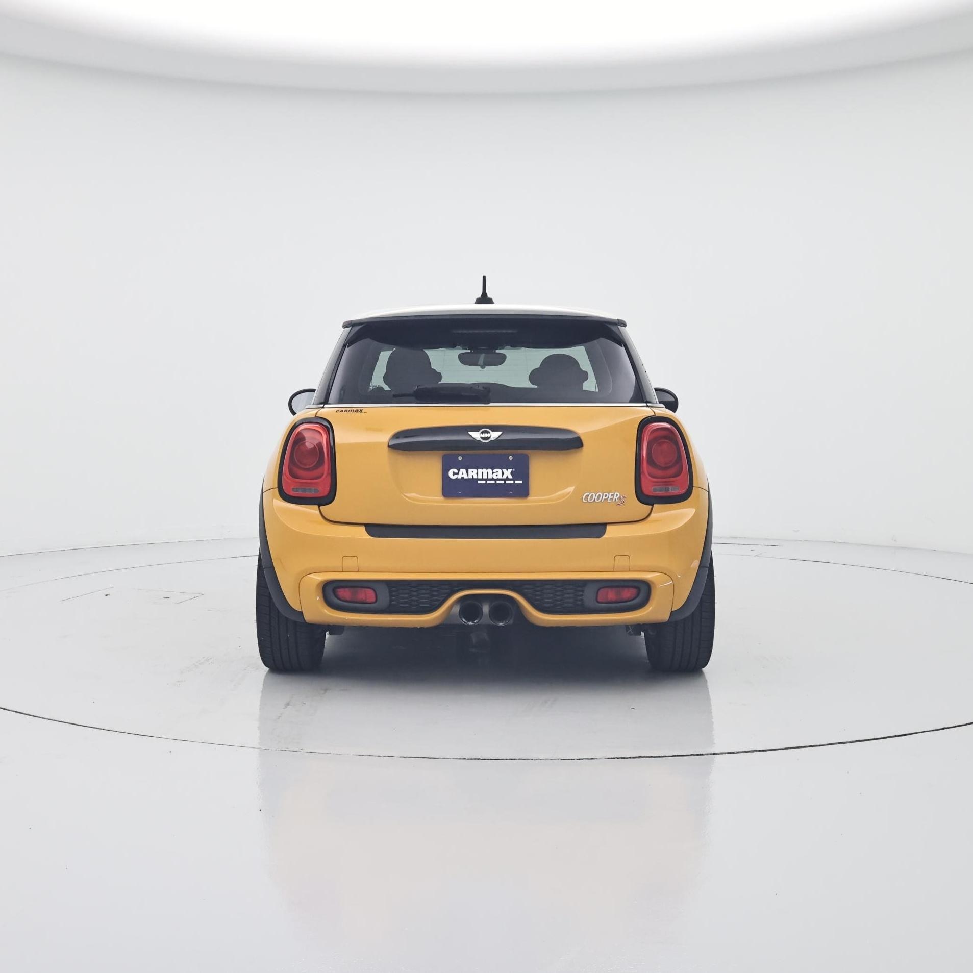 Thumbnail: 2015 MINI Cooper Hardtop - 6