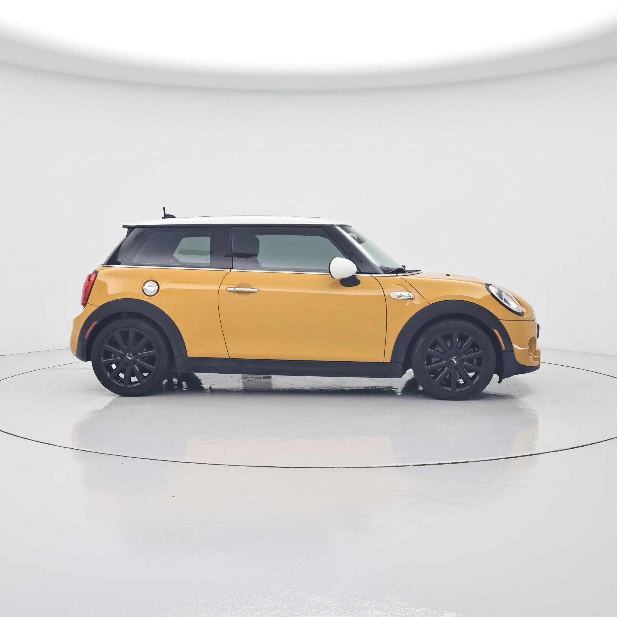 Thumbnail: 2015 MINI Cooper Hardtop - 7