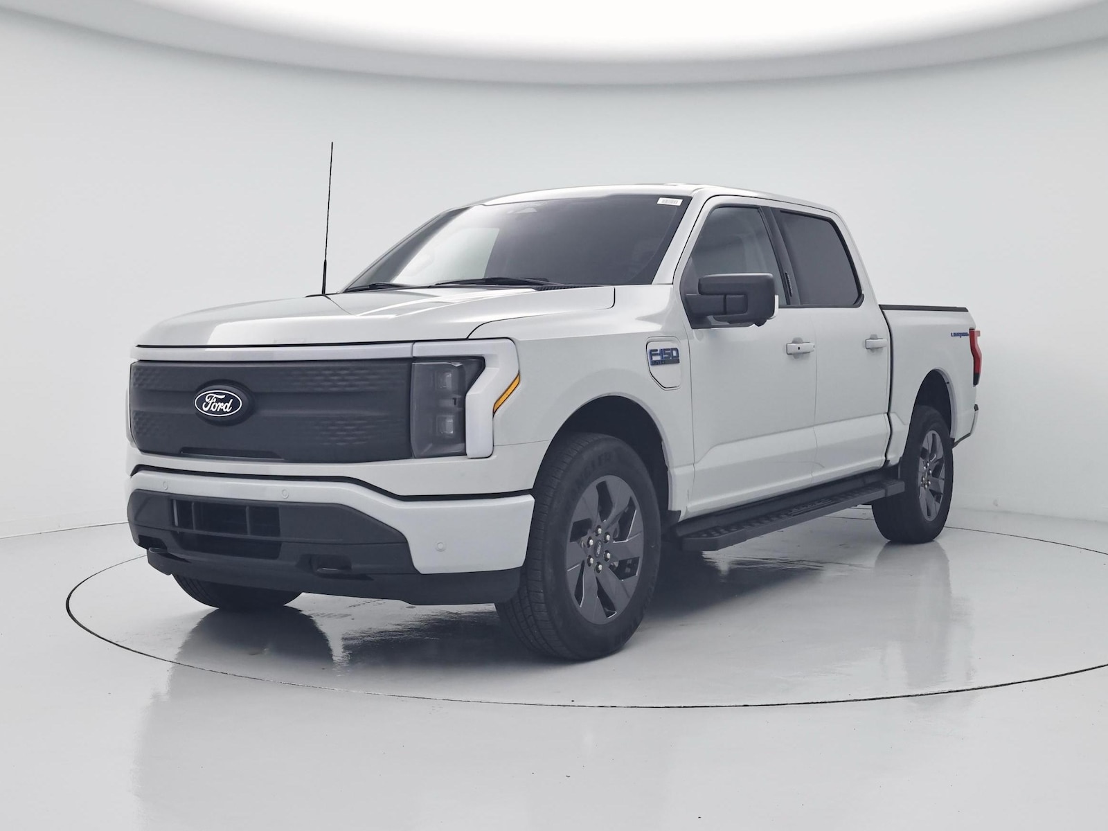 2024 Ford F-150 Lightning Flash - Photo 5