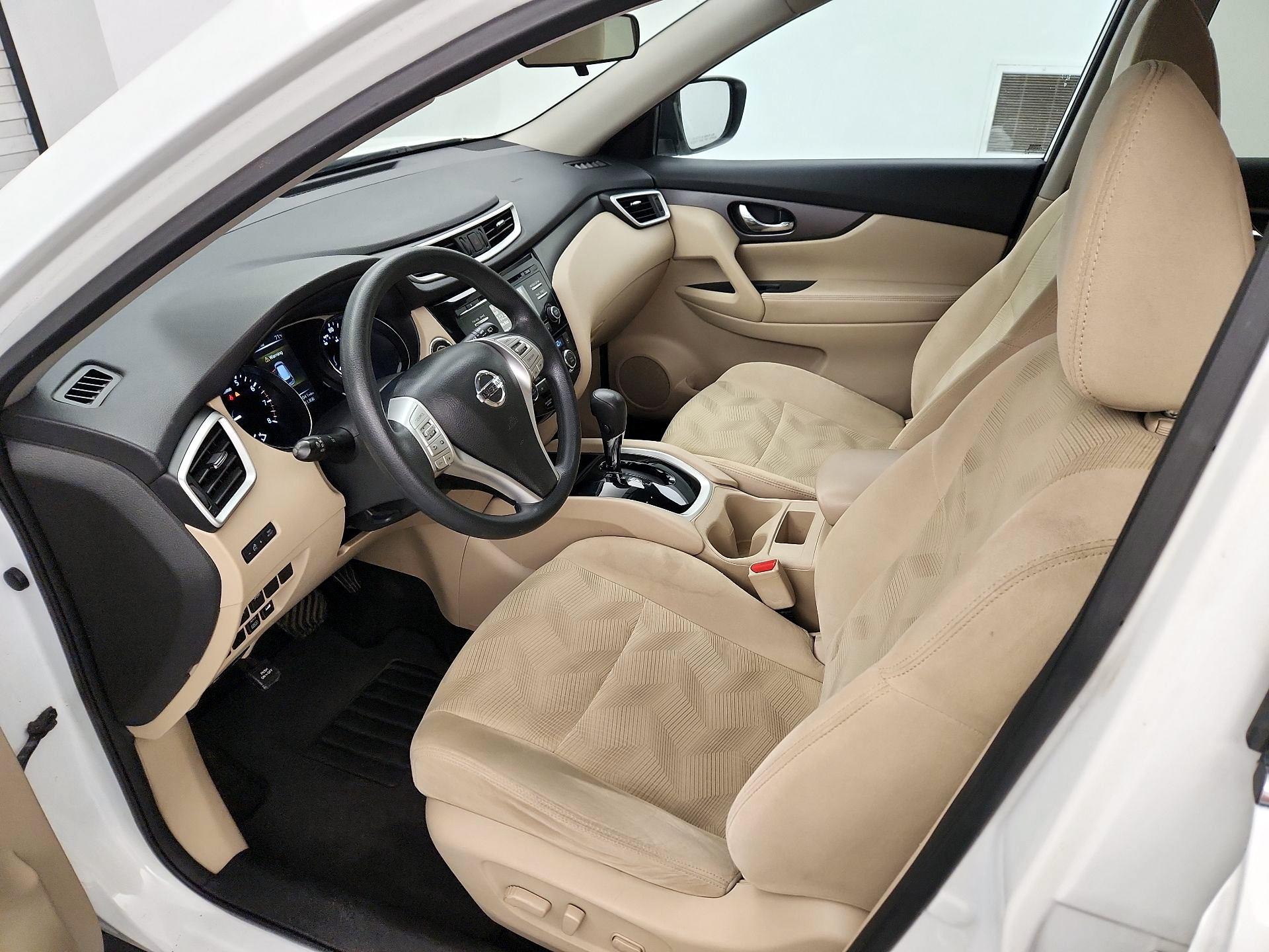 Thumbnail: 2016 Nissan Rogue - 11