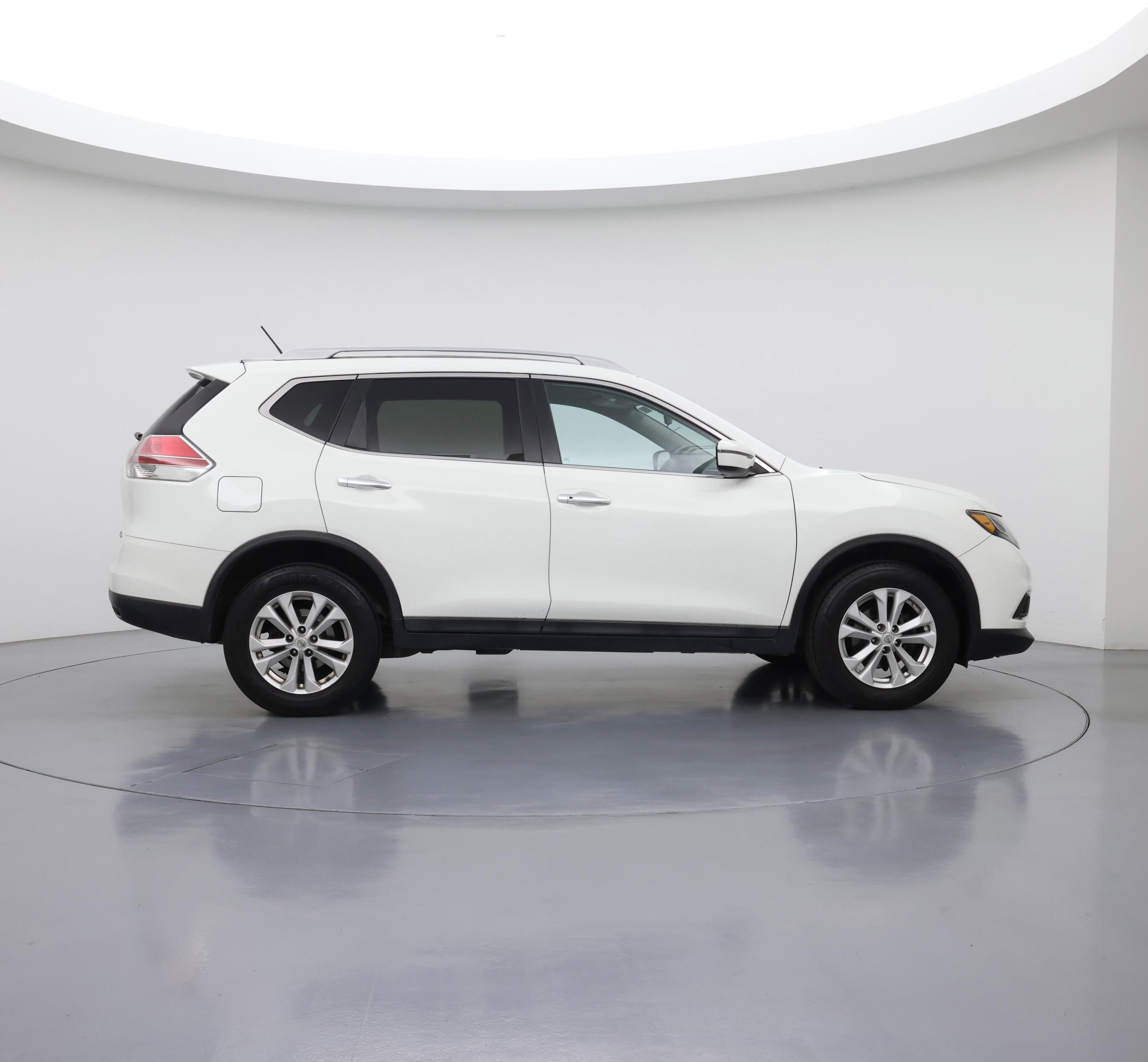 Thumbnail: 2016 Nissan Rogue - 7