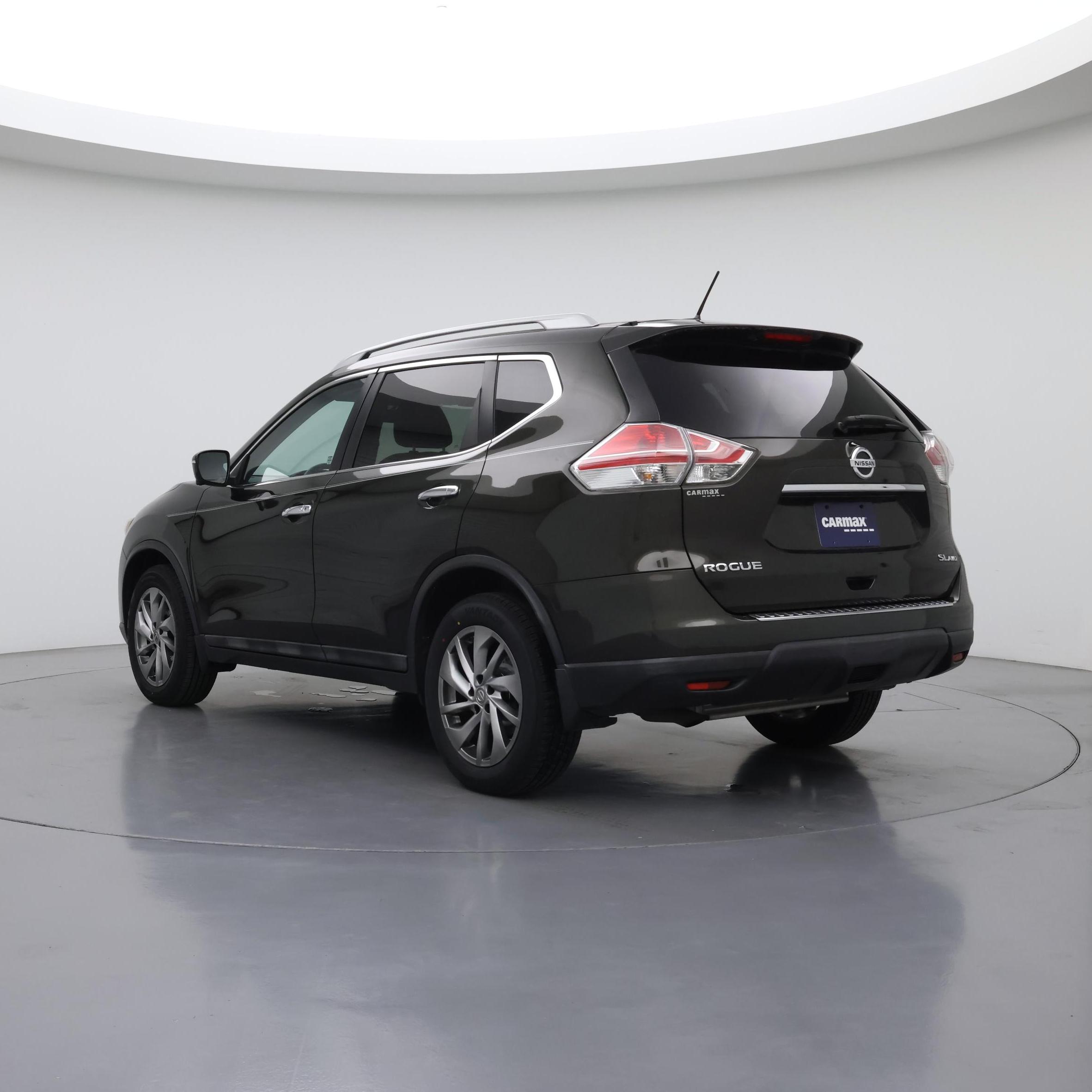 Thumbnail: 2015 Nissan Rogue - 2