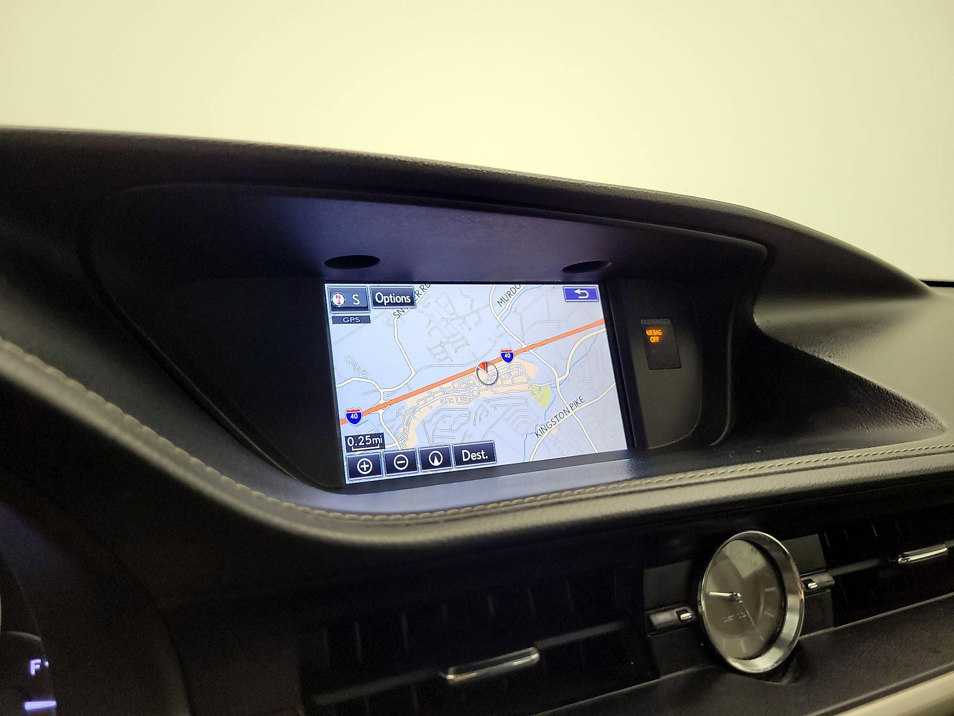 Thumbnail: 2016 Lexus ES - 14