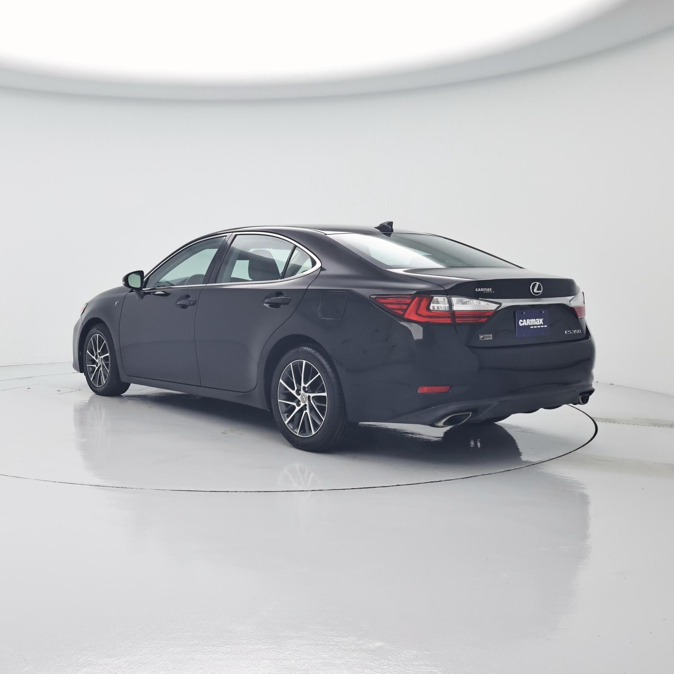 Thumbnail: 2016 Lexus ES - 2