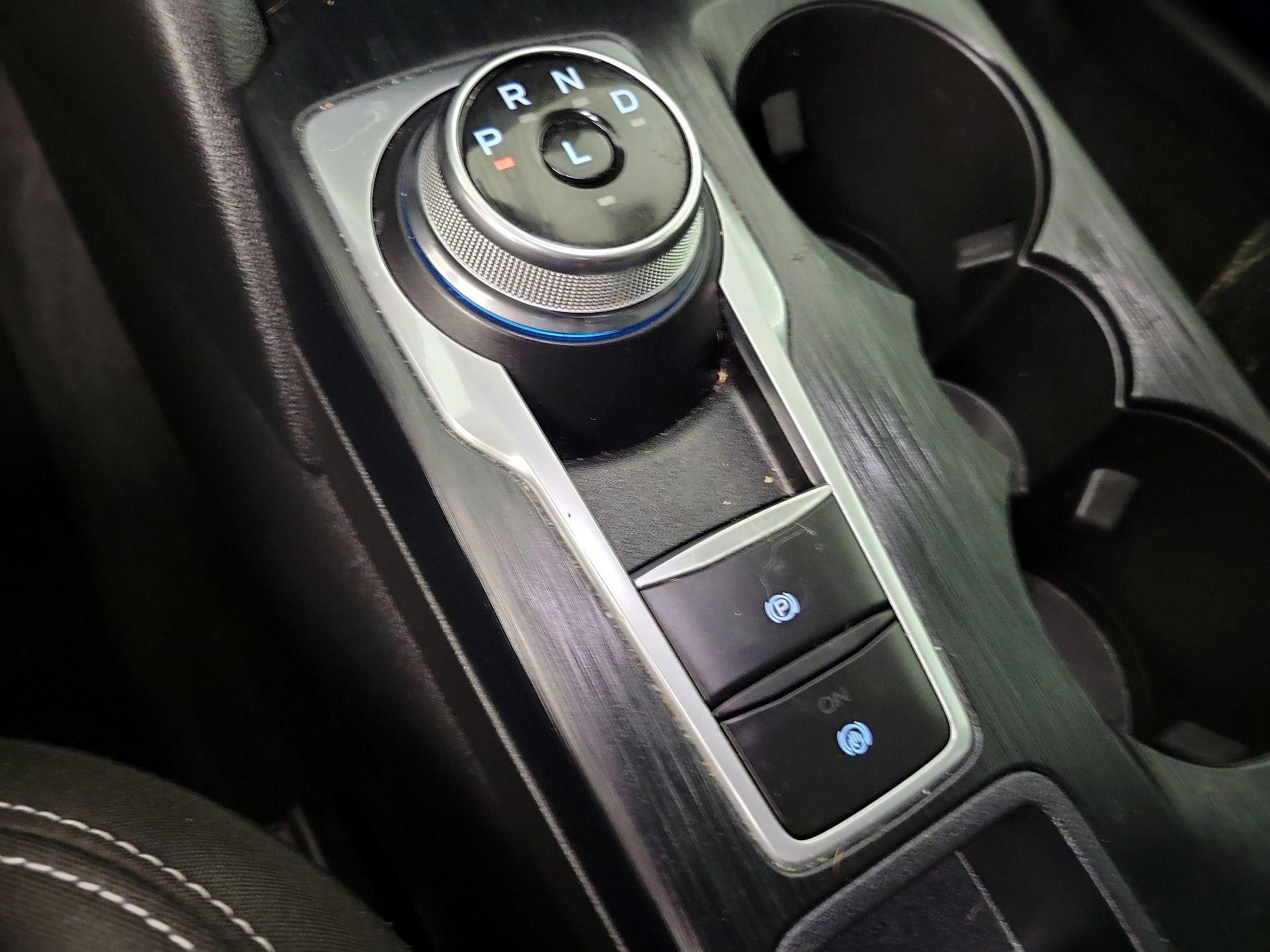 Thumbnail: 2023 Ford Escape - 18
