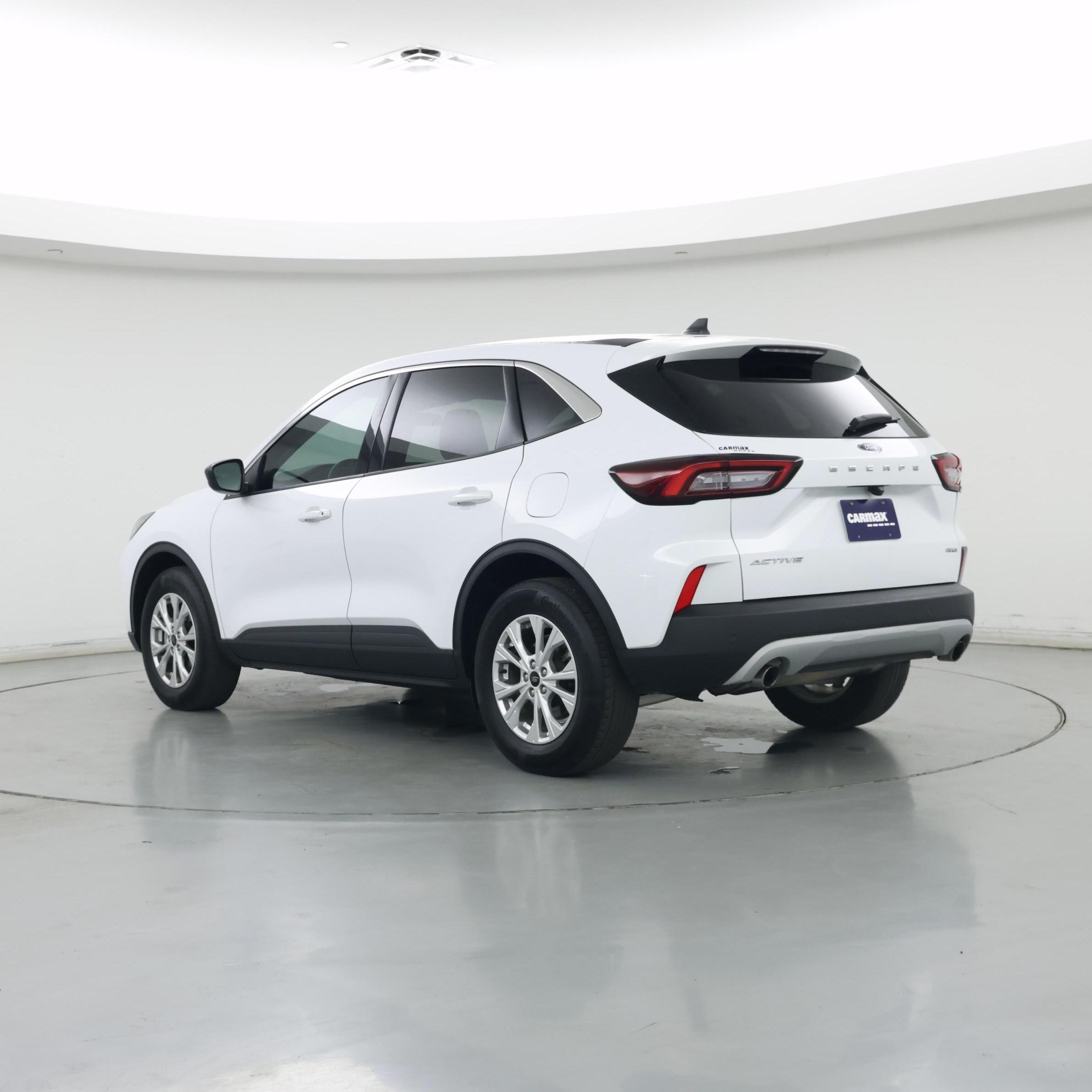 Thumbnail: 2023 Ford Escape - 2