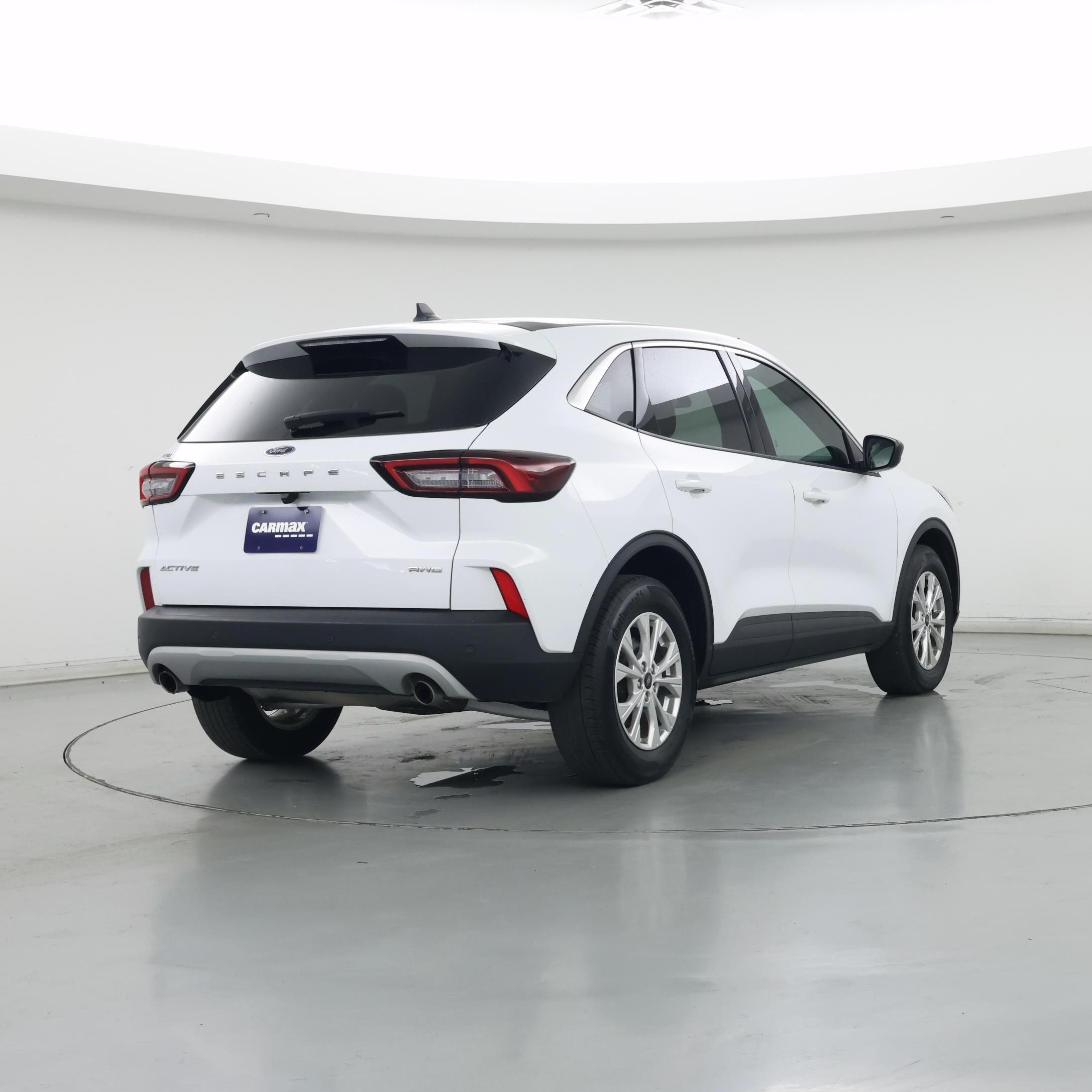 Thumbnail: 2023 Ford Escape - 8