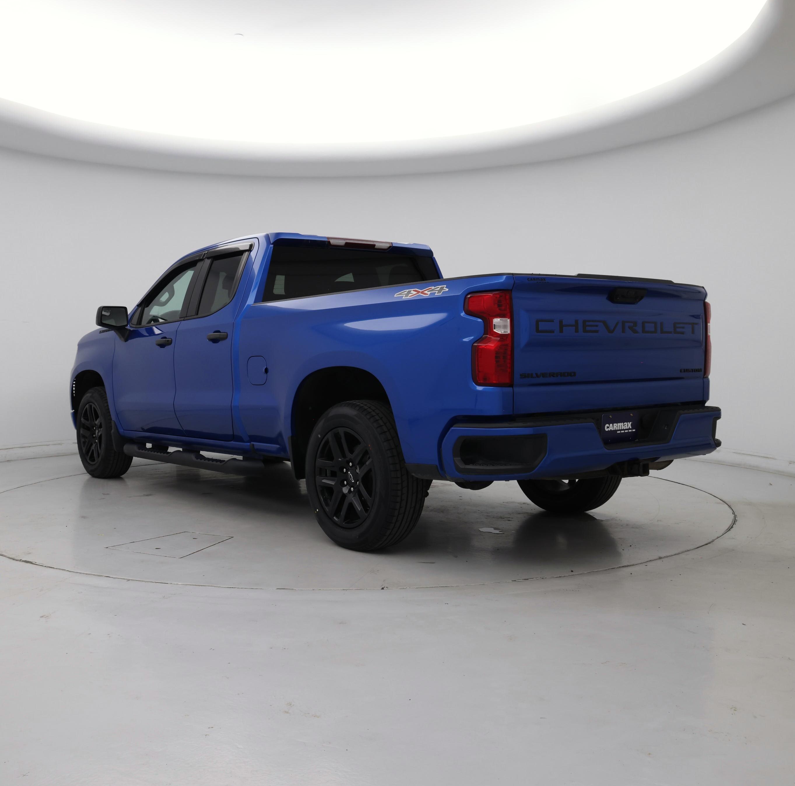 Thumbnail: 2024 Chevrolet Silverado 1500 - 2