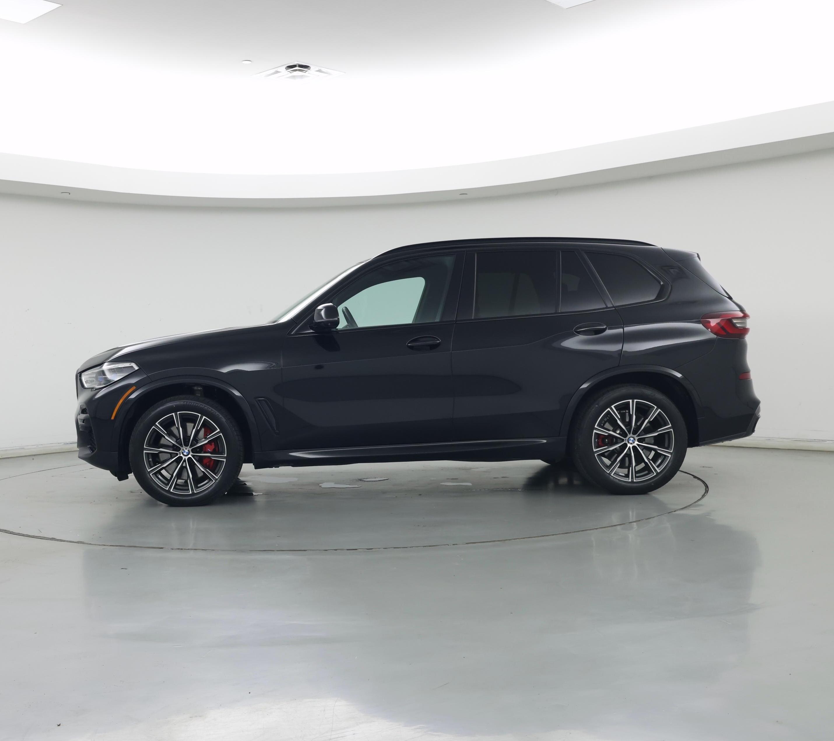 Thumbnail: 2022 BMW X5 - 3