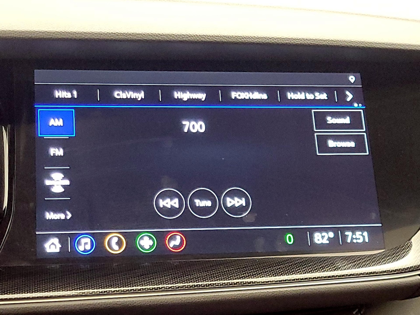 2022 Buick Envision Preferred - Photo 16