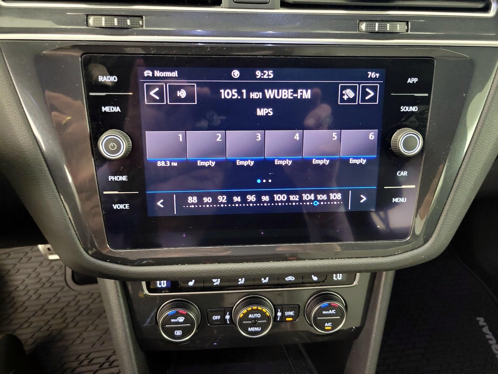 2020 Volkswagen Tiguan SE R-LINE BLACK - Photo 16