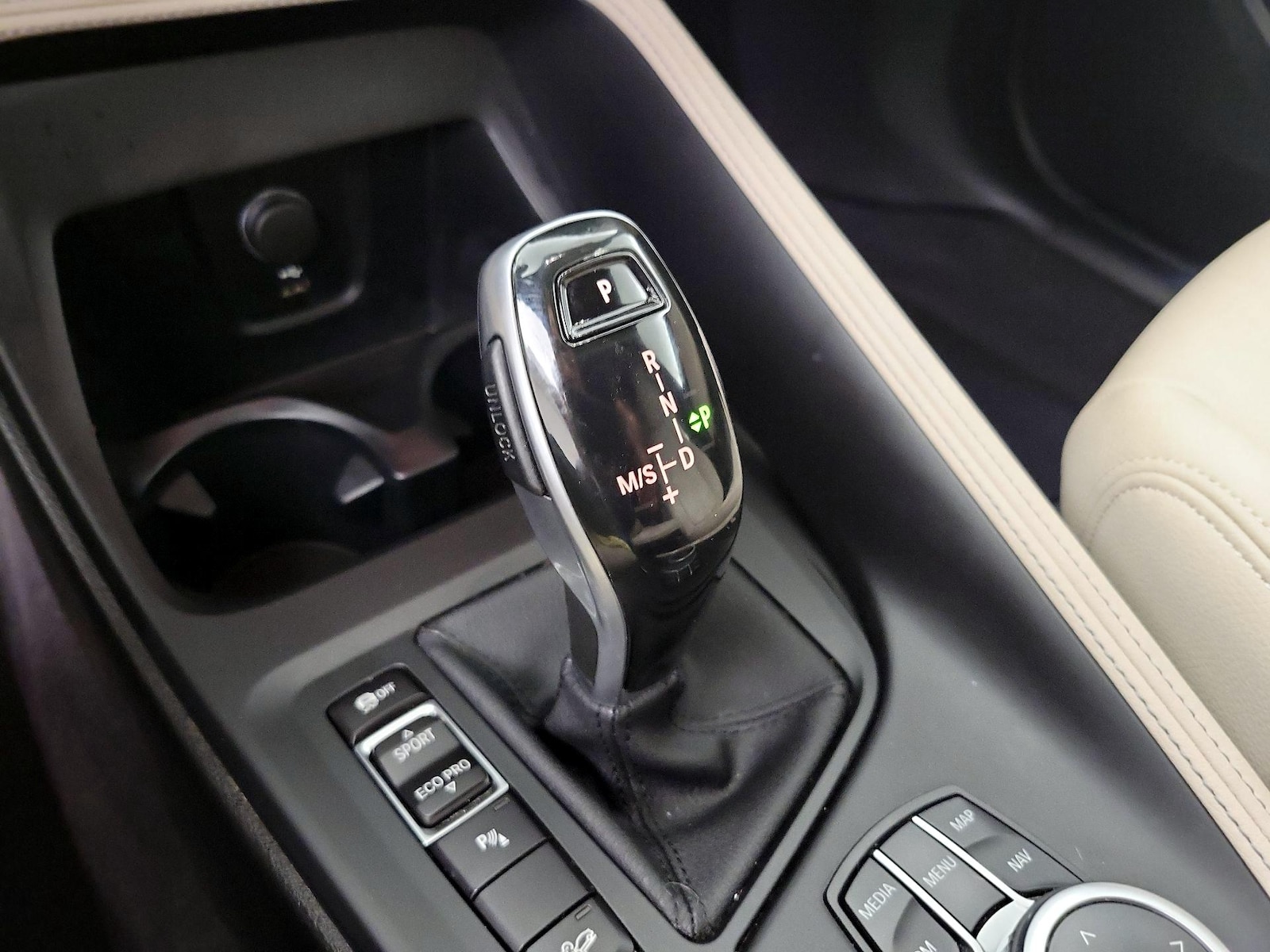 2021 BMW X1 28i - Photo 19