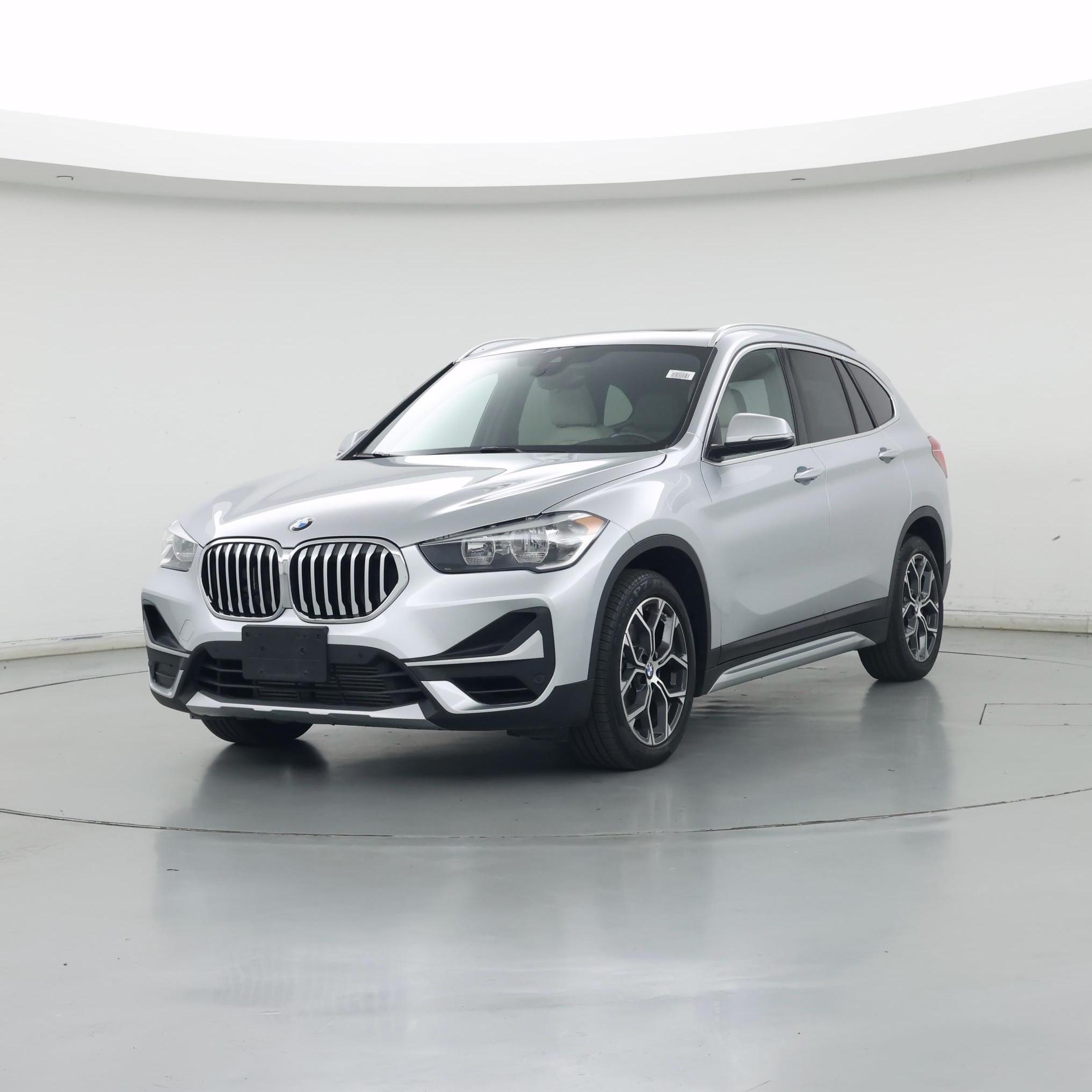Thumbnail: 2021 BMW X1 - 4