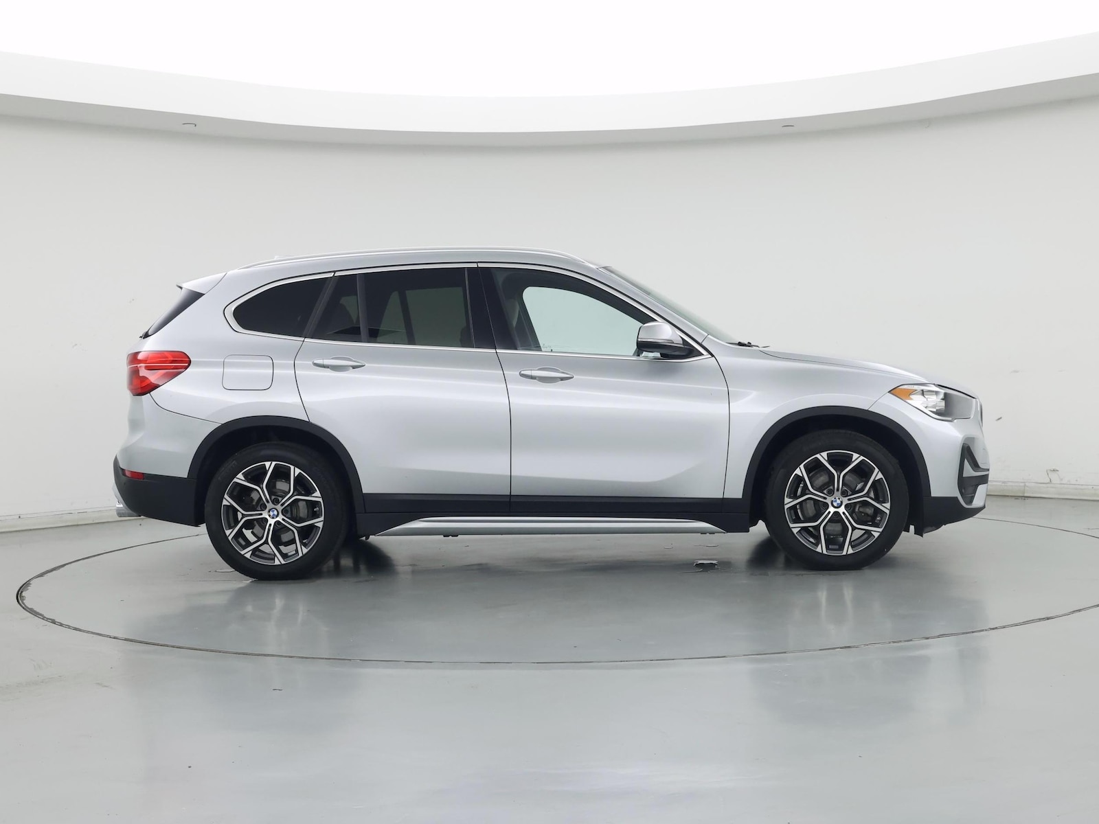 2021 BMW X1 28i - Photo 8