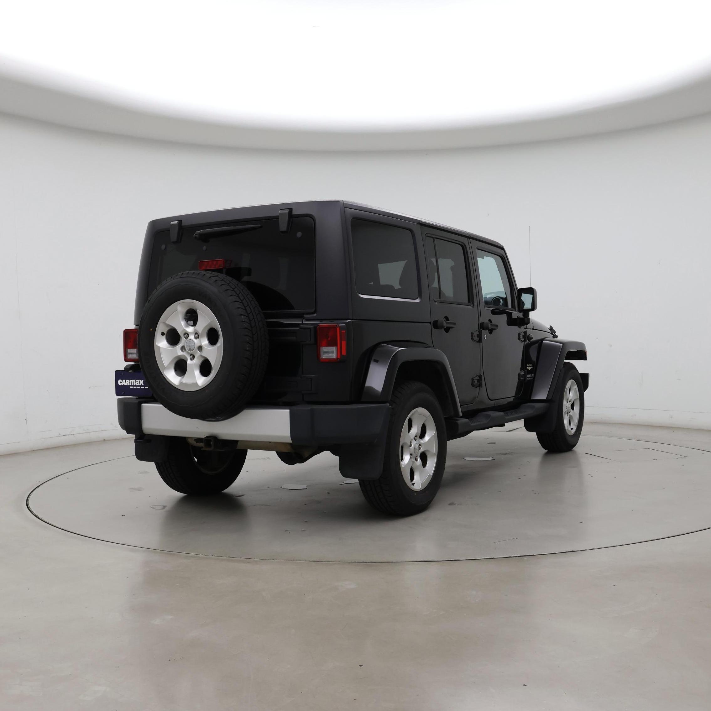 Thumbnail: 2015 Jeep Wrangler - 8