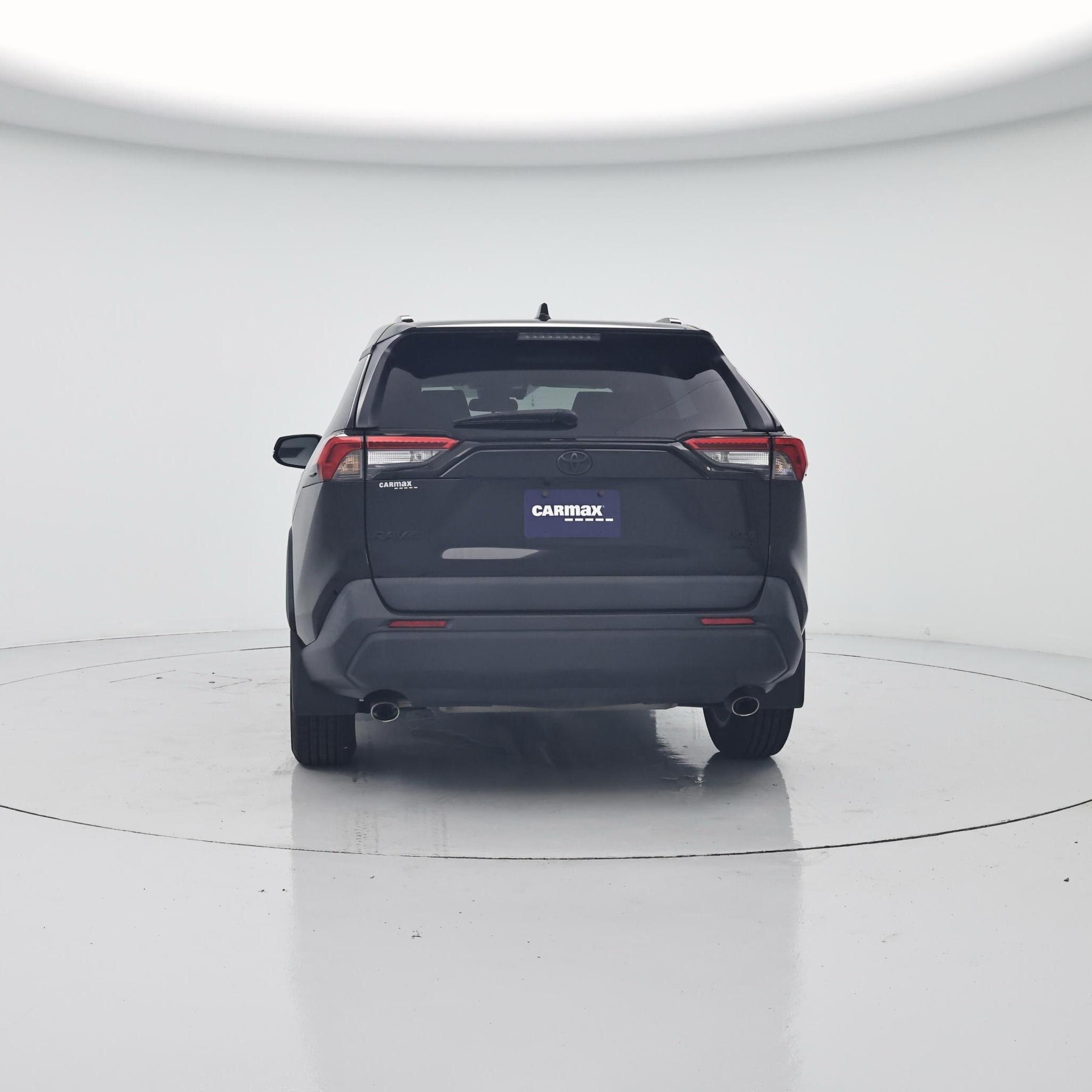Thumbnail: 2021 Toyota RAV4 - 6