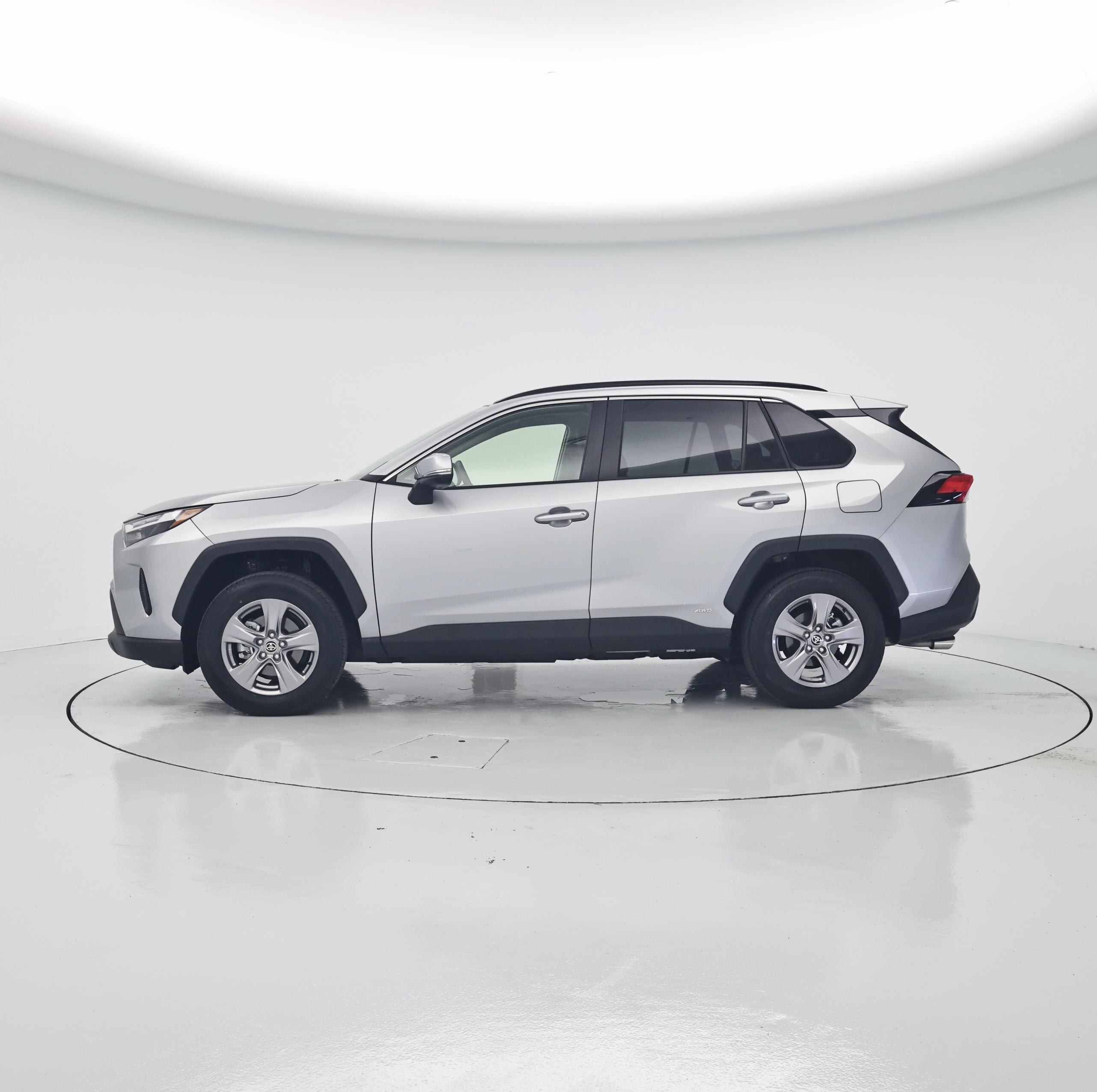 Thumbnail: 2025 Toyota RAV4 - 3