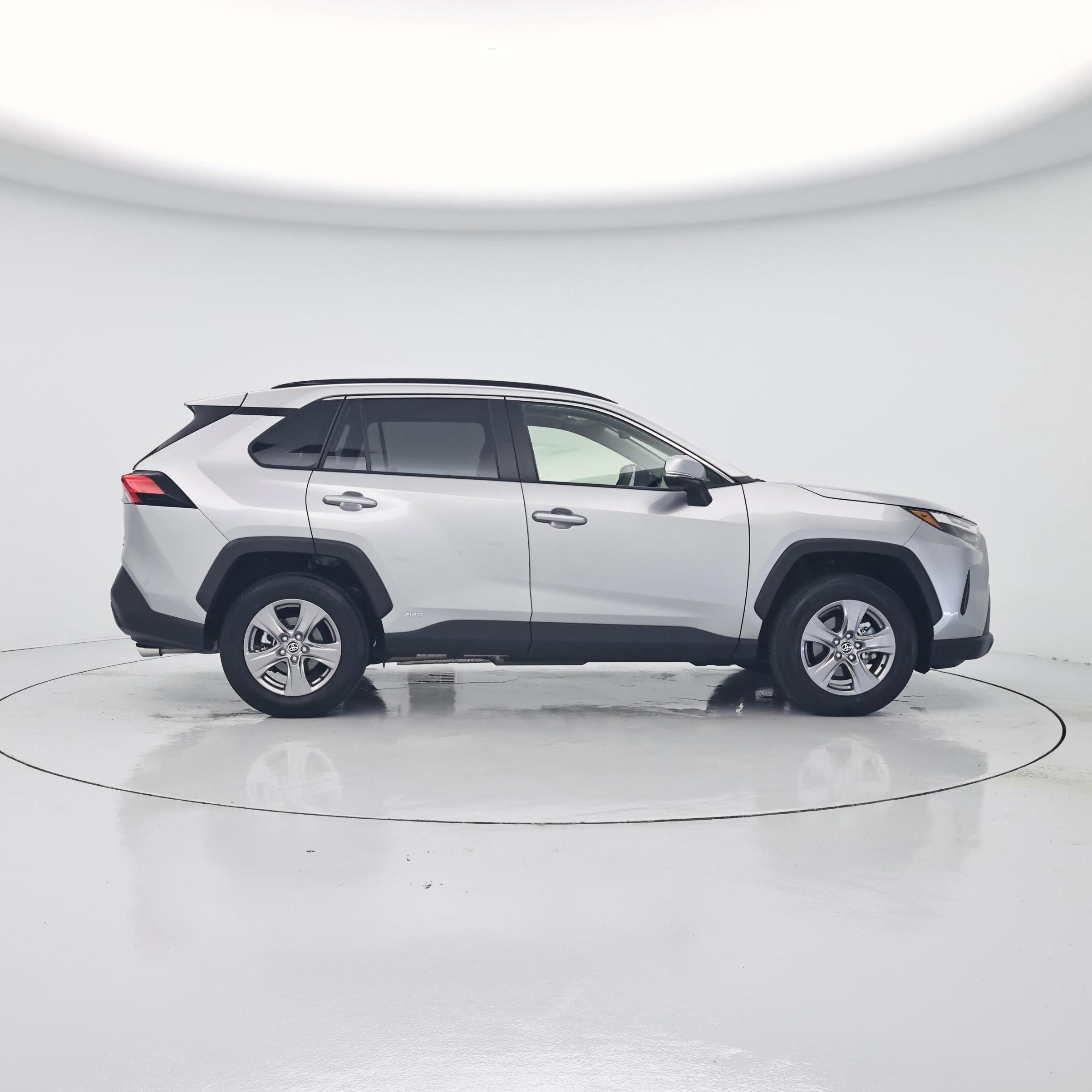 Thumbnail: 2025 Toyota RAV4 - 7