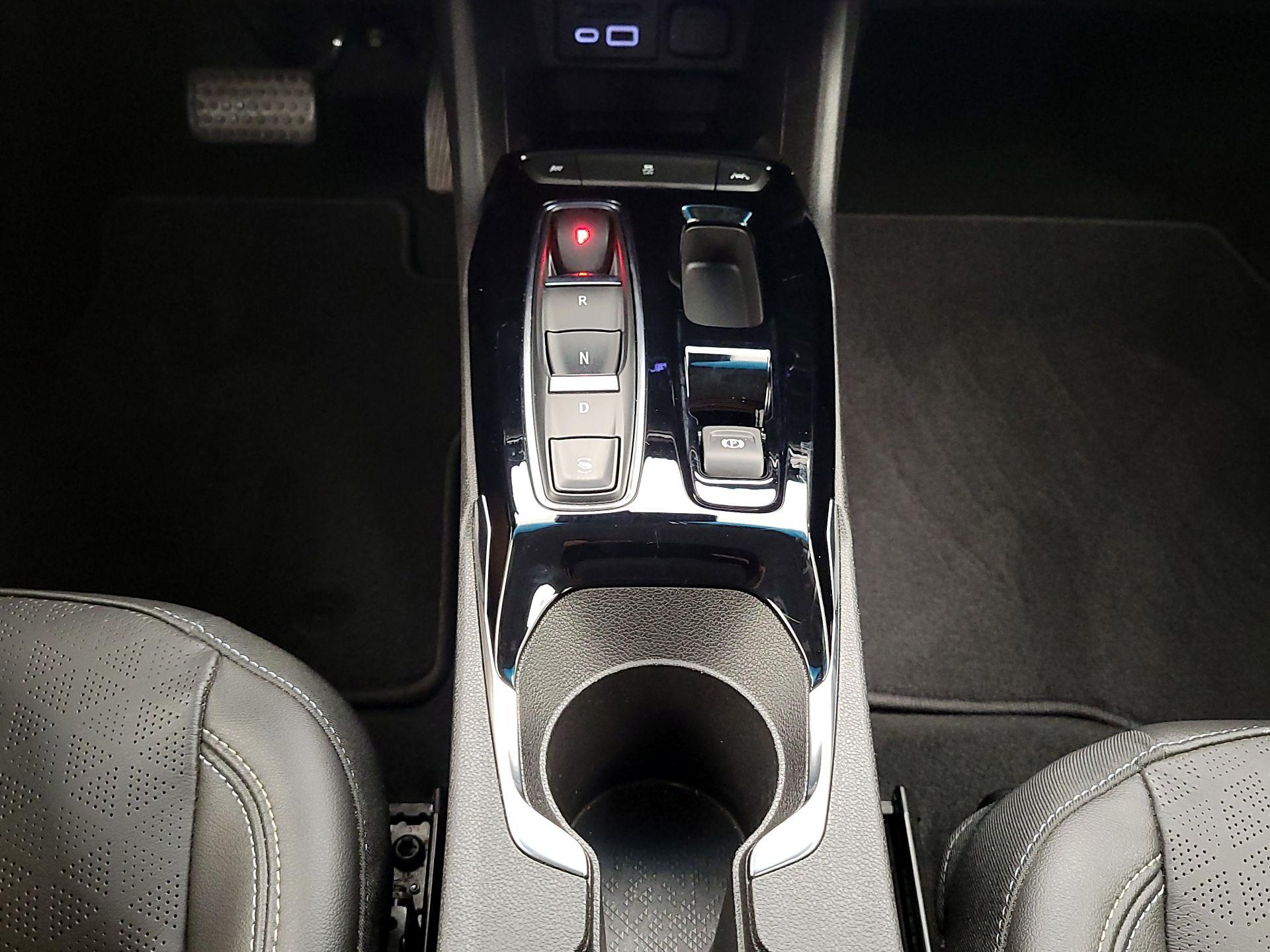 Thumbnail: 2022 Chevrolet Bolt EV - 17