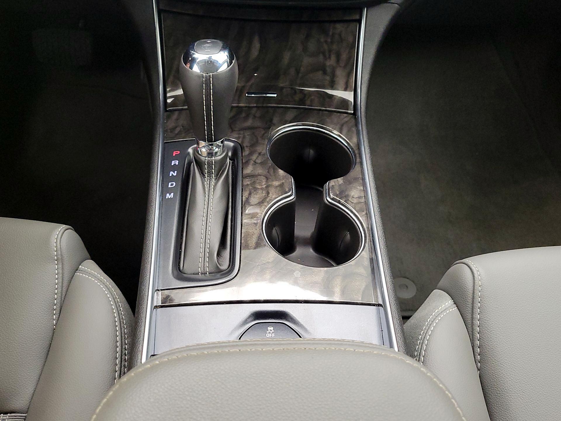 Thumbnail: 2015 Chevrolet Impala - 17