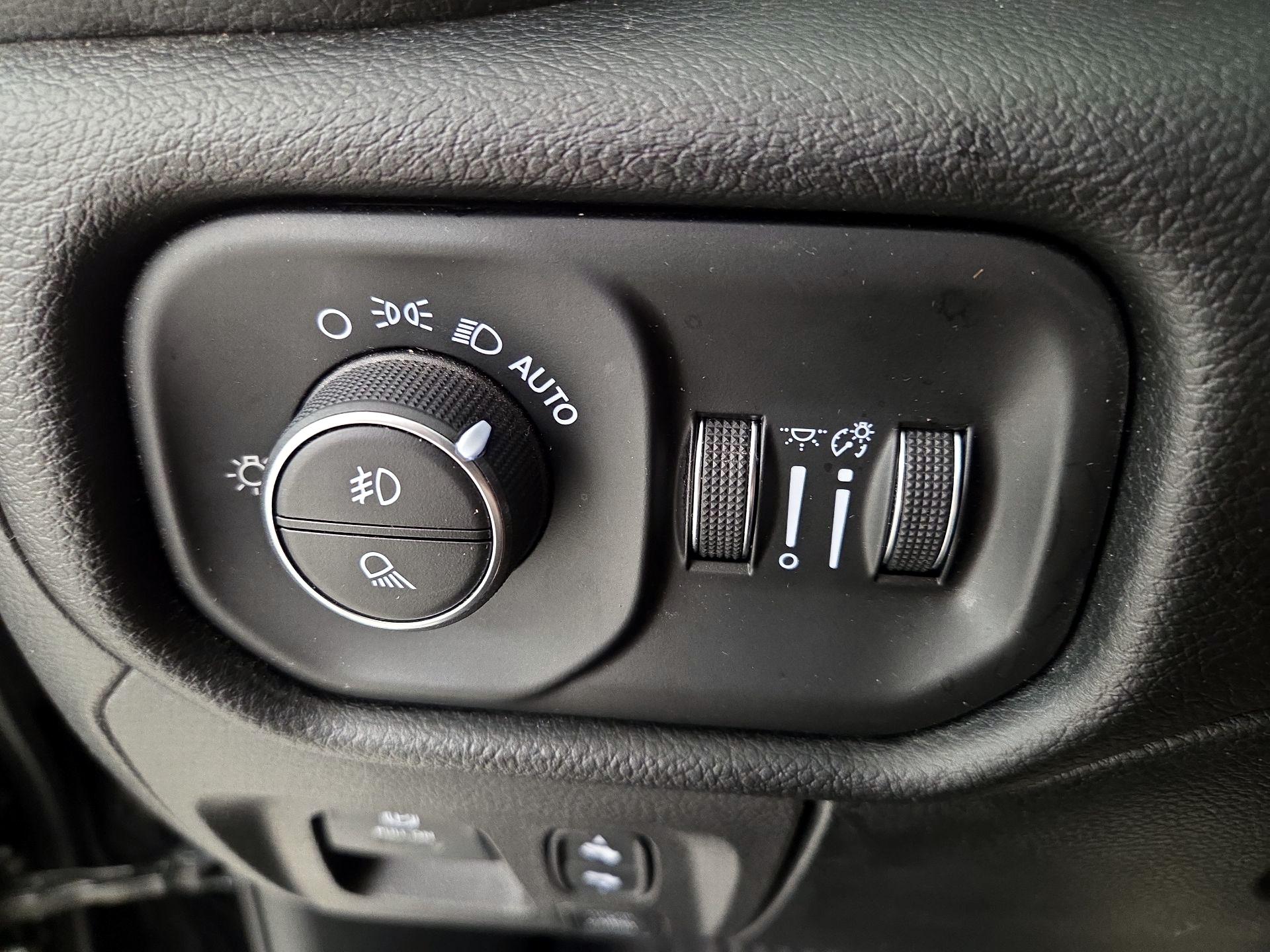 Thumbnail: 2020 RAM 1500 - 13