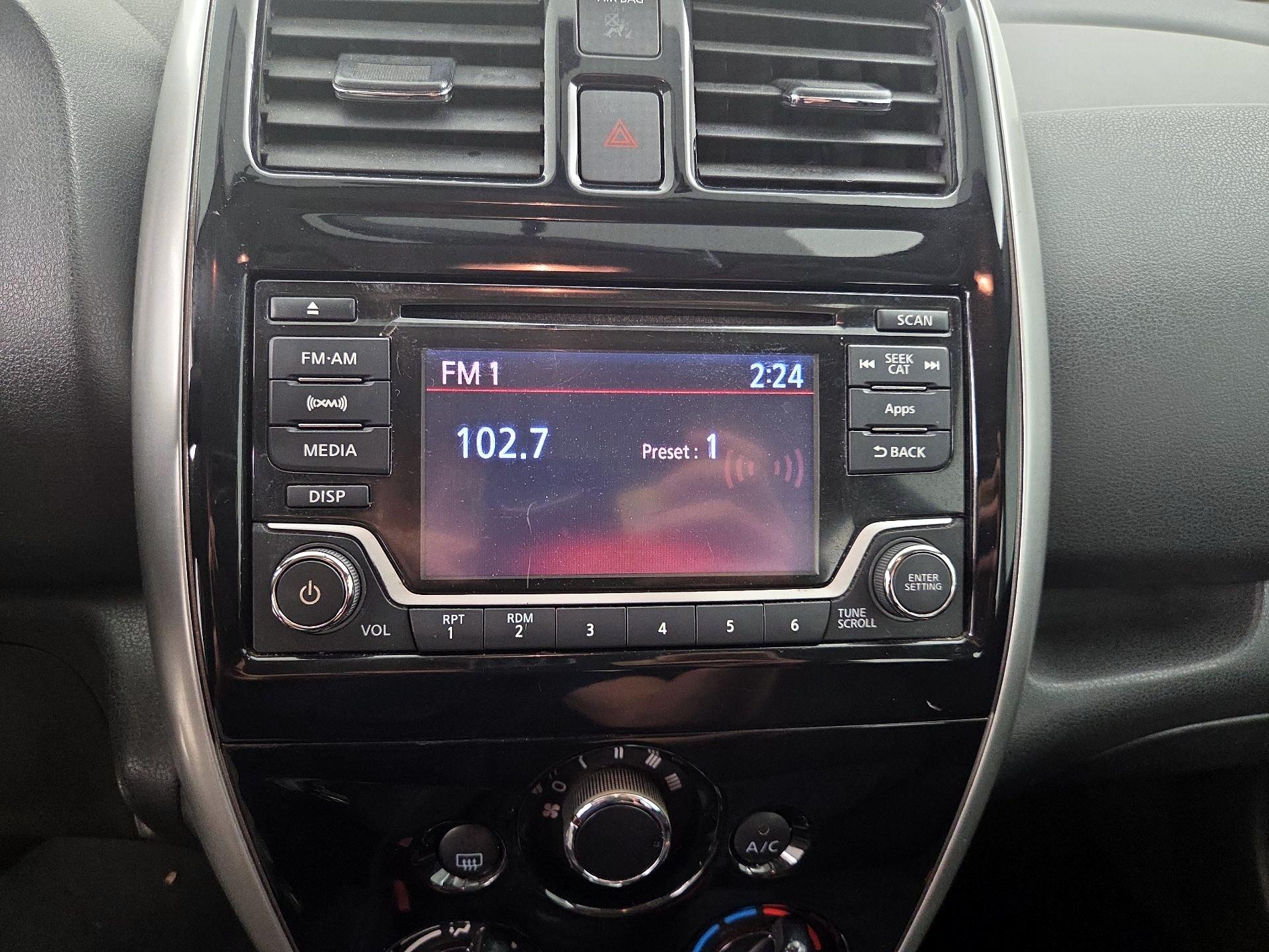 Thumbnail: 2015 Nissan Versa Note - 15