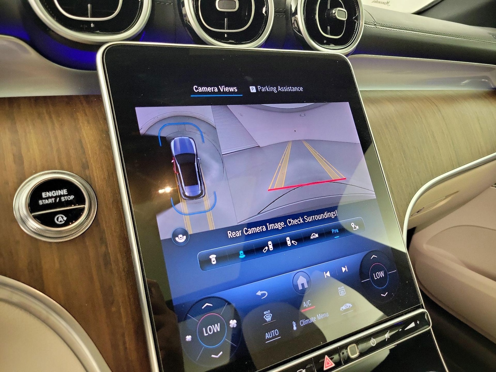 2023 Mercedes-Benz GLC GLC 300 - Photo 16
