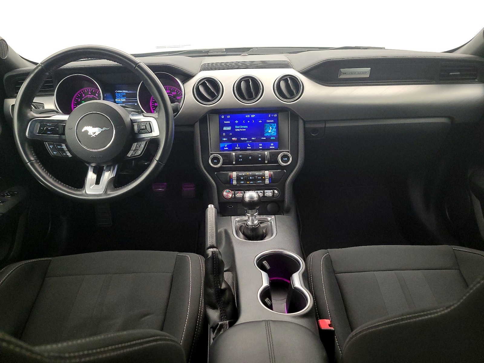 Apple CarPlay® & Android Auto™