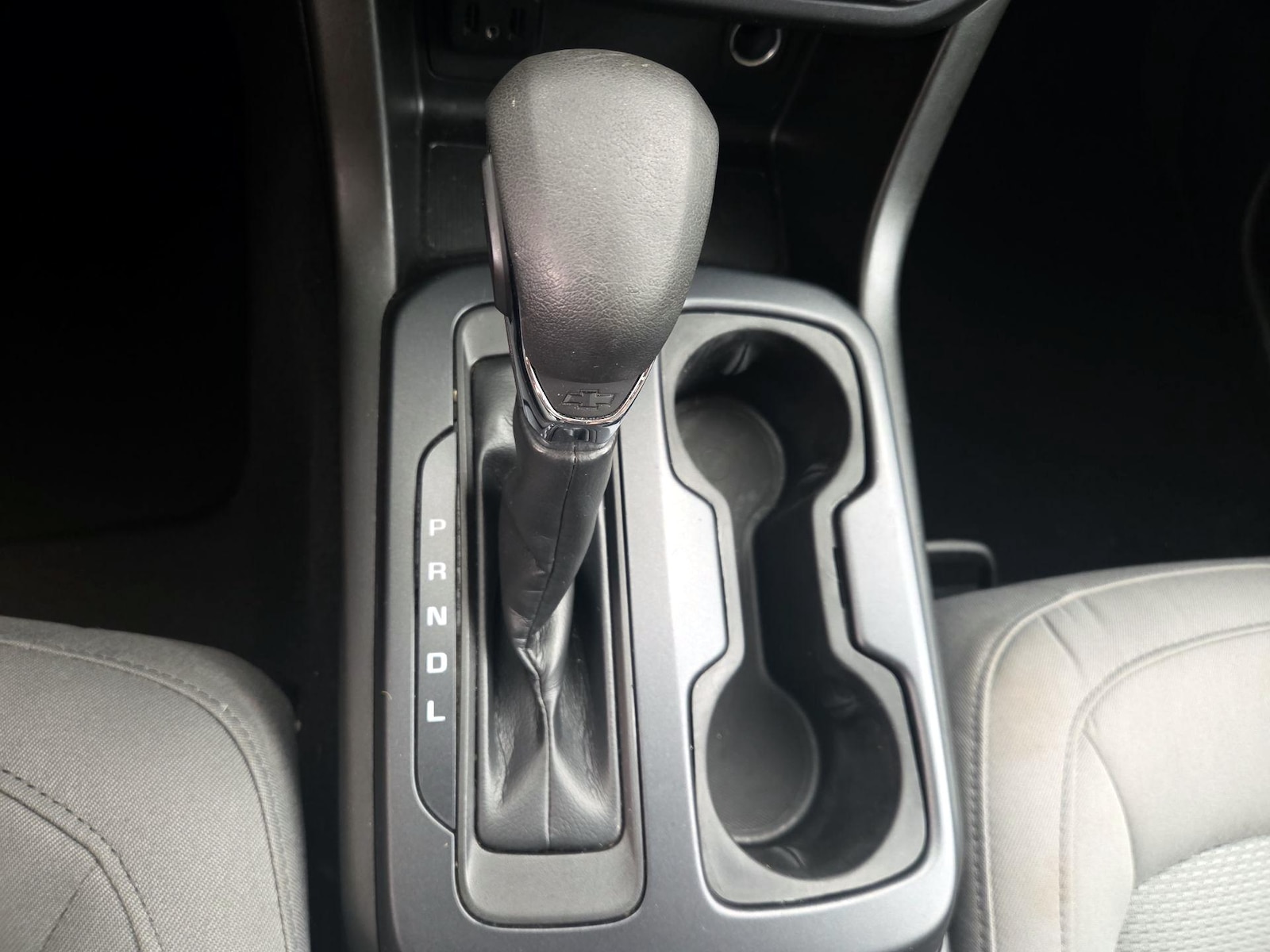 2022 Chevrolet Colorado Work Truck - Photo 18