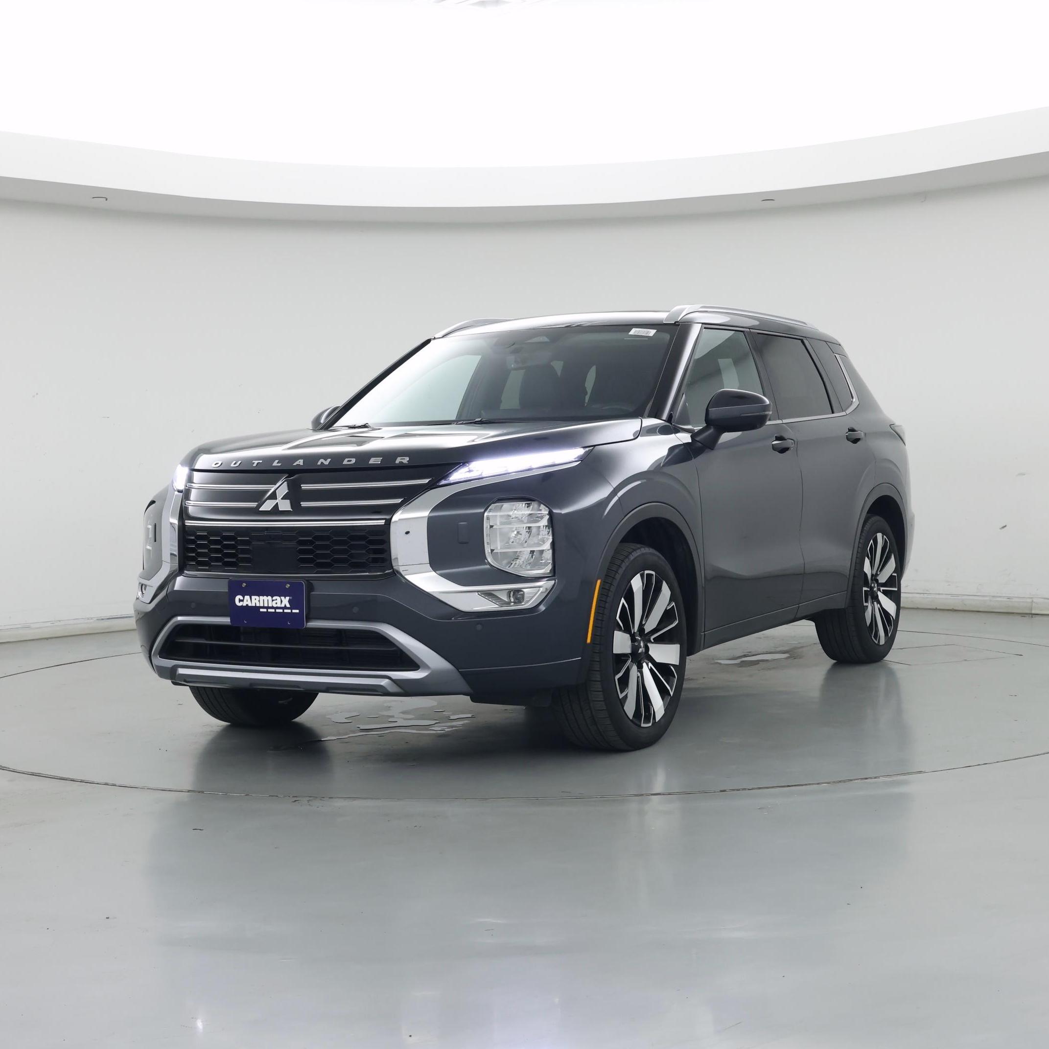 Thumbnail: 2025 Mitsubishi Outlander - 4