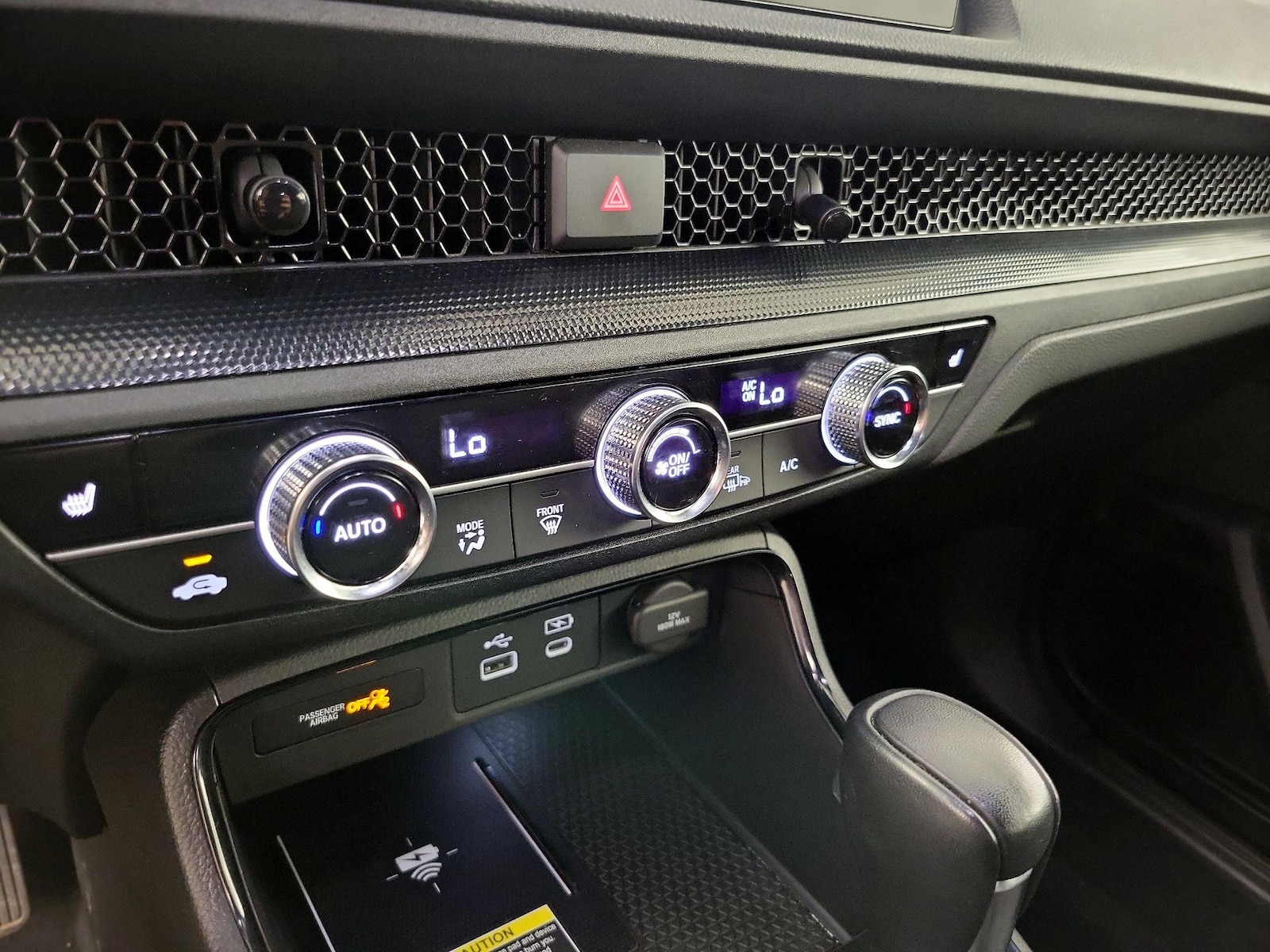 2024 Honda CR-V Sport-L - Photo 17