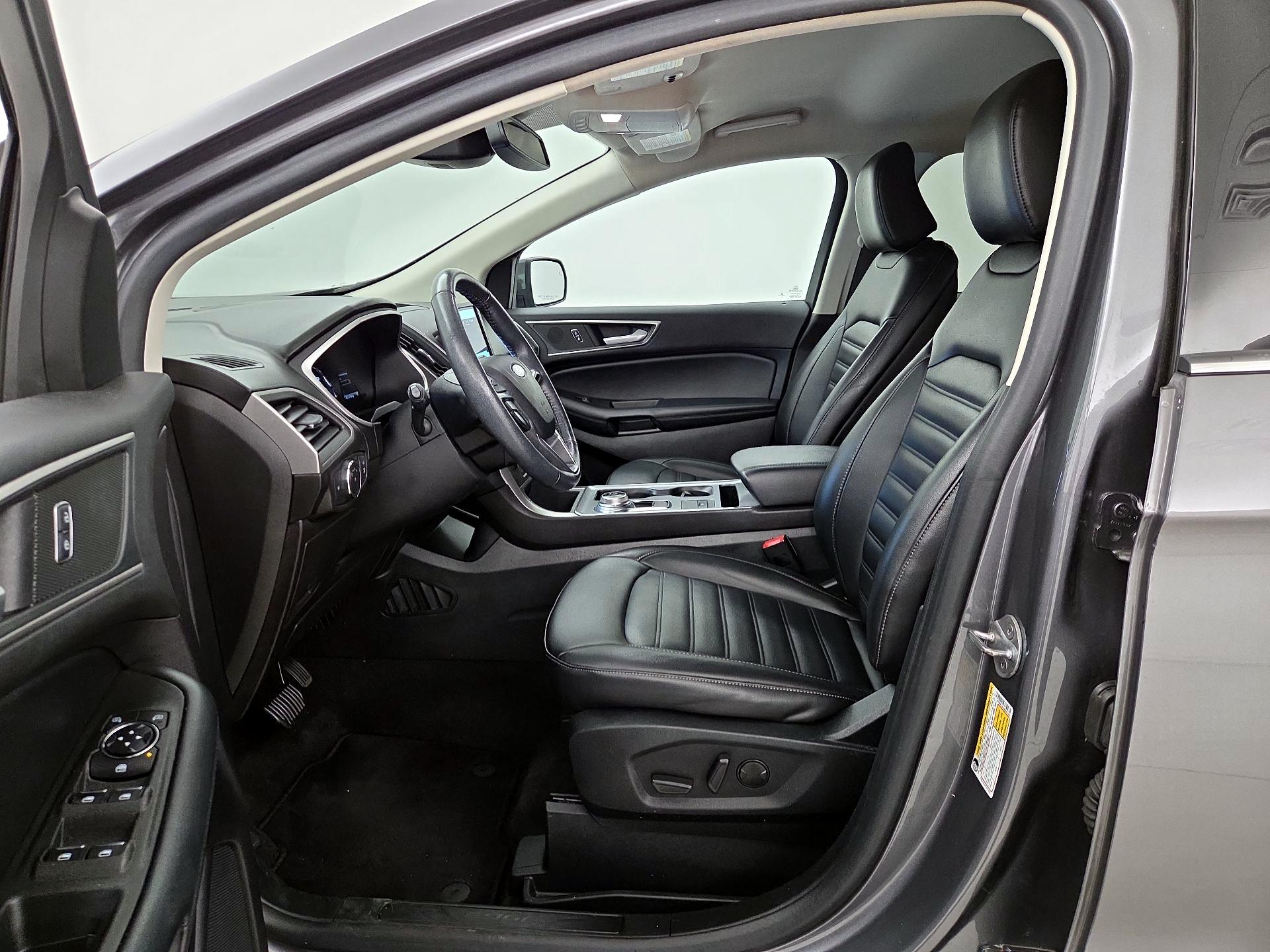Thumbnail: 2021 Ford Edge - 11